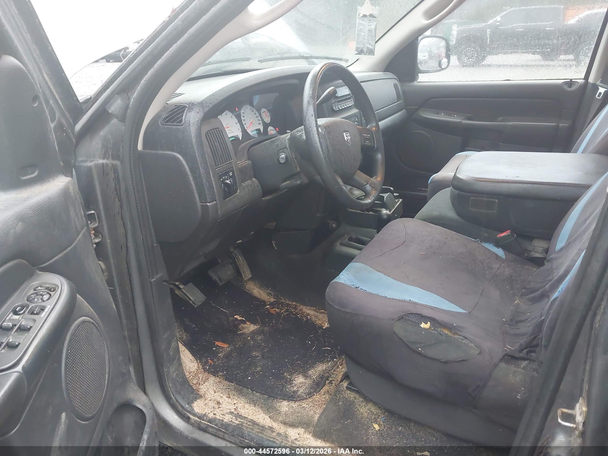 DODGE RAM image 5