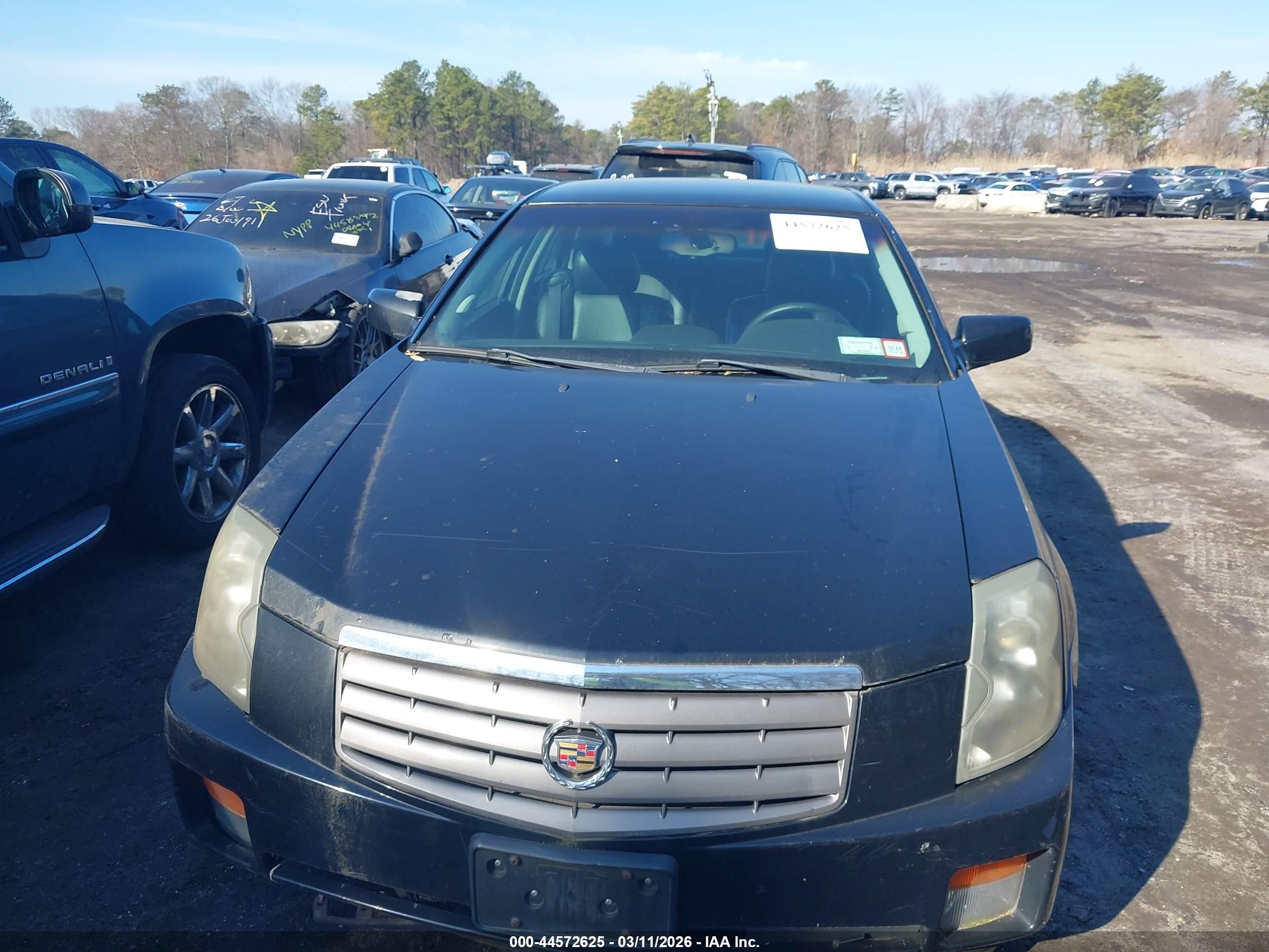 CADILLAC CTS image 6
