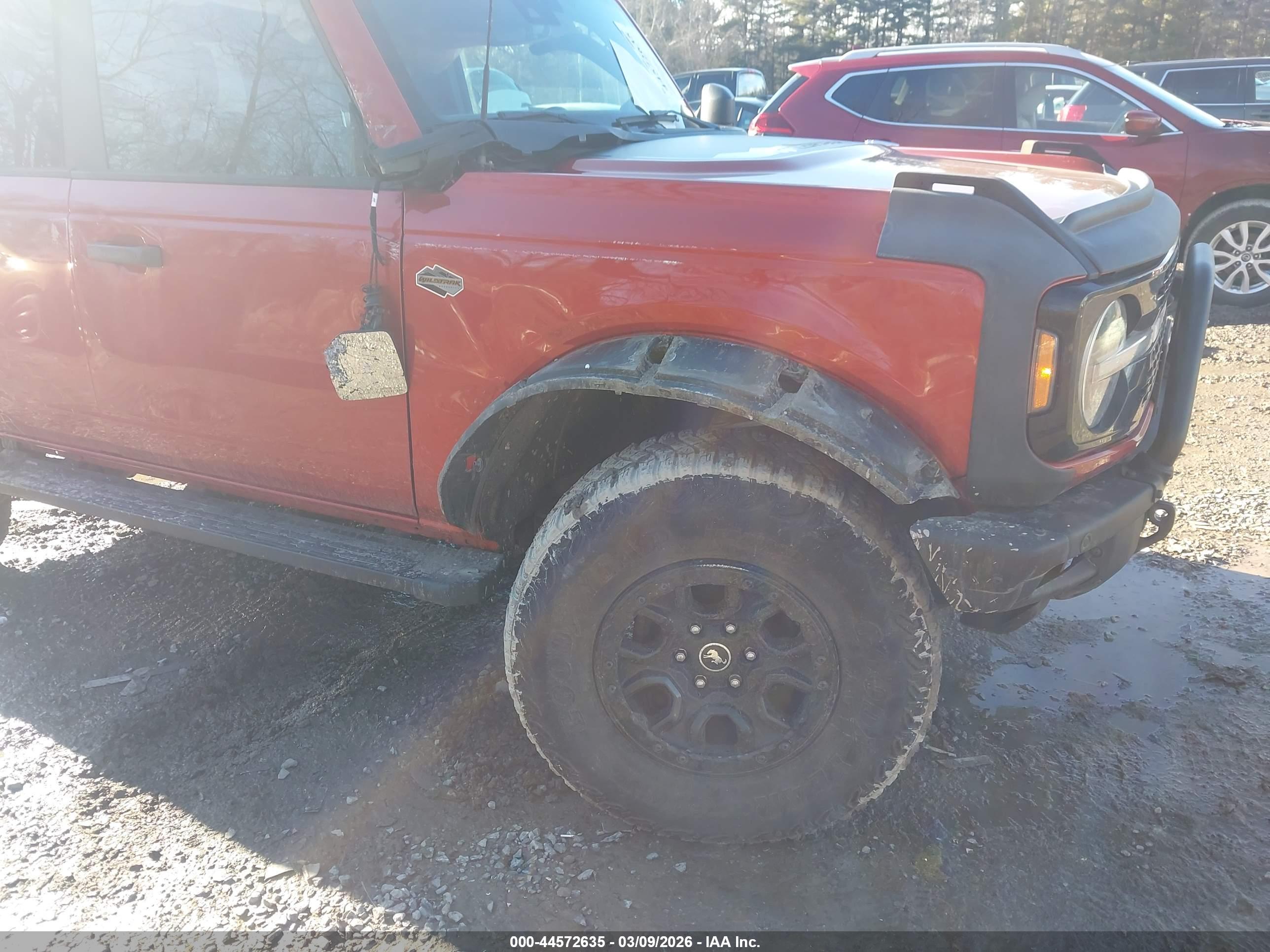 FORD BRONCO image 6