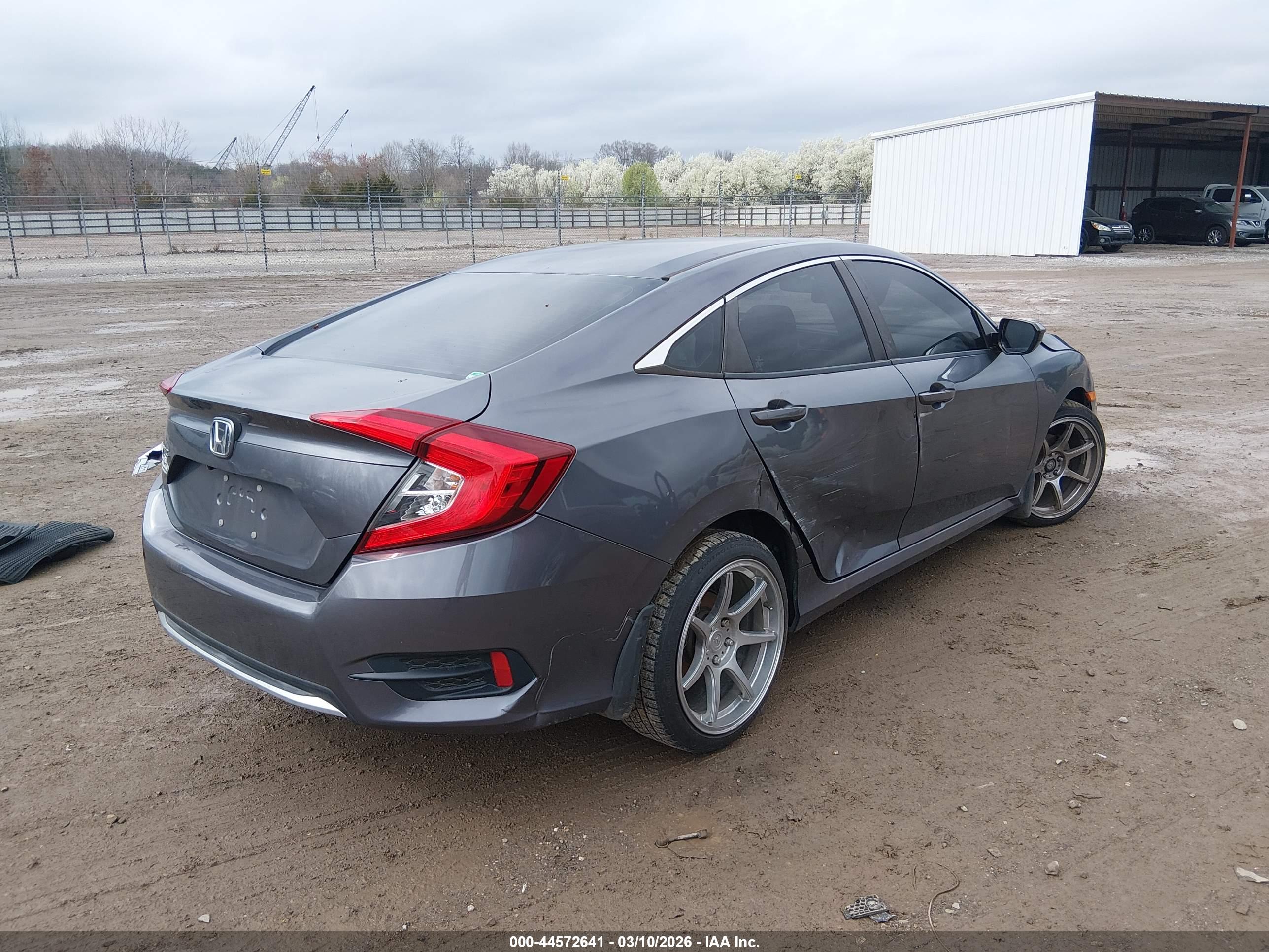 HONDA CIVIC image 4