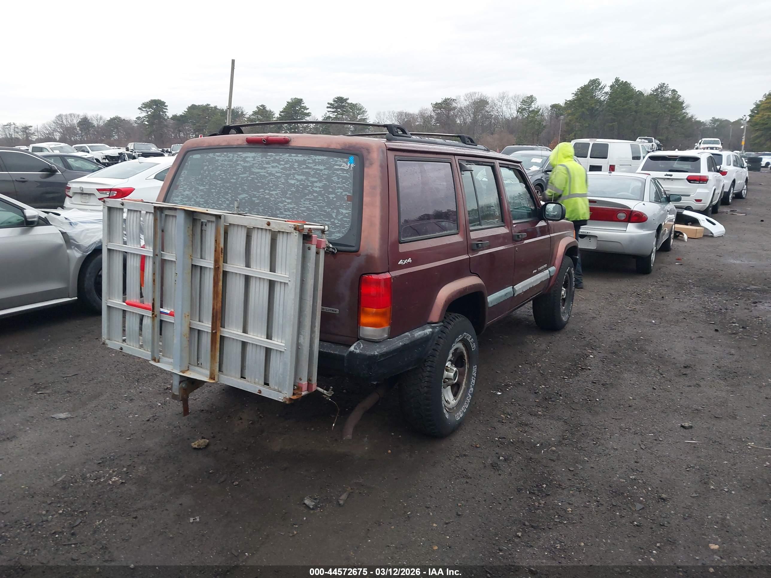 JEEP CHEROKEE image 4