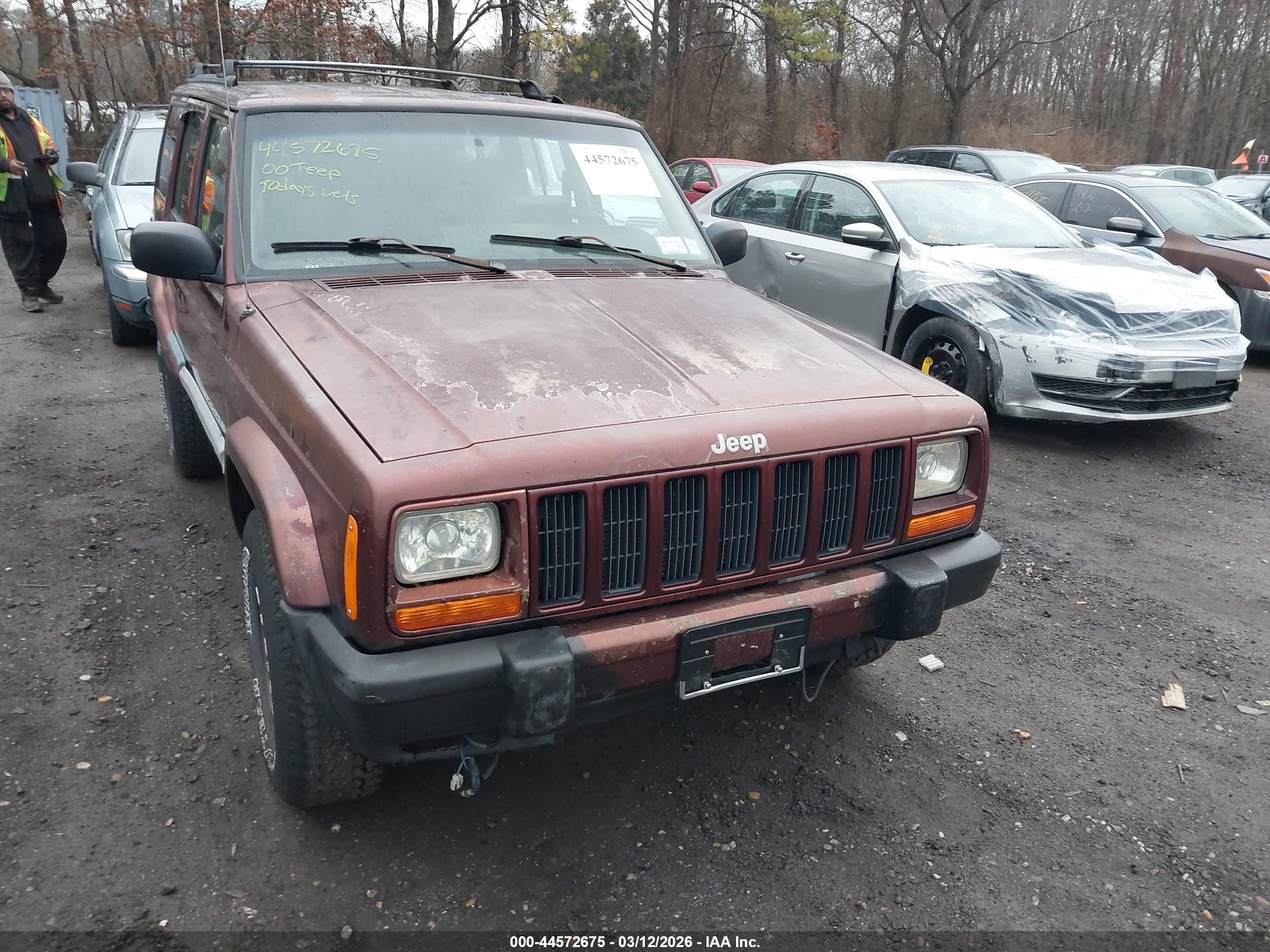 JEEP CHEROKEE image 6
