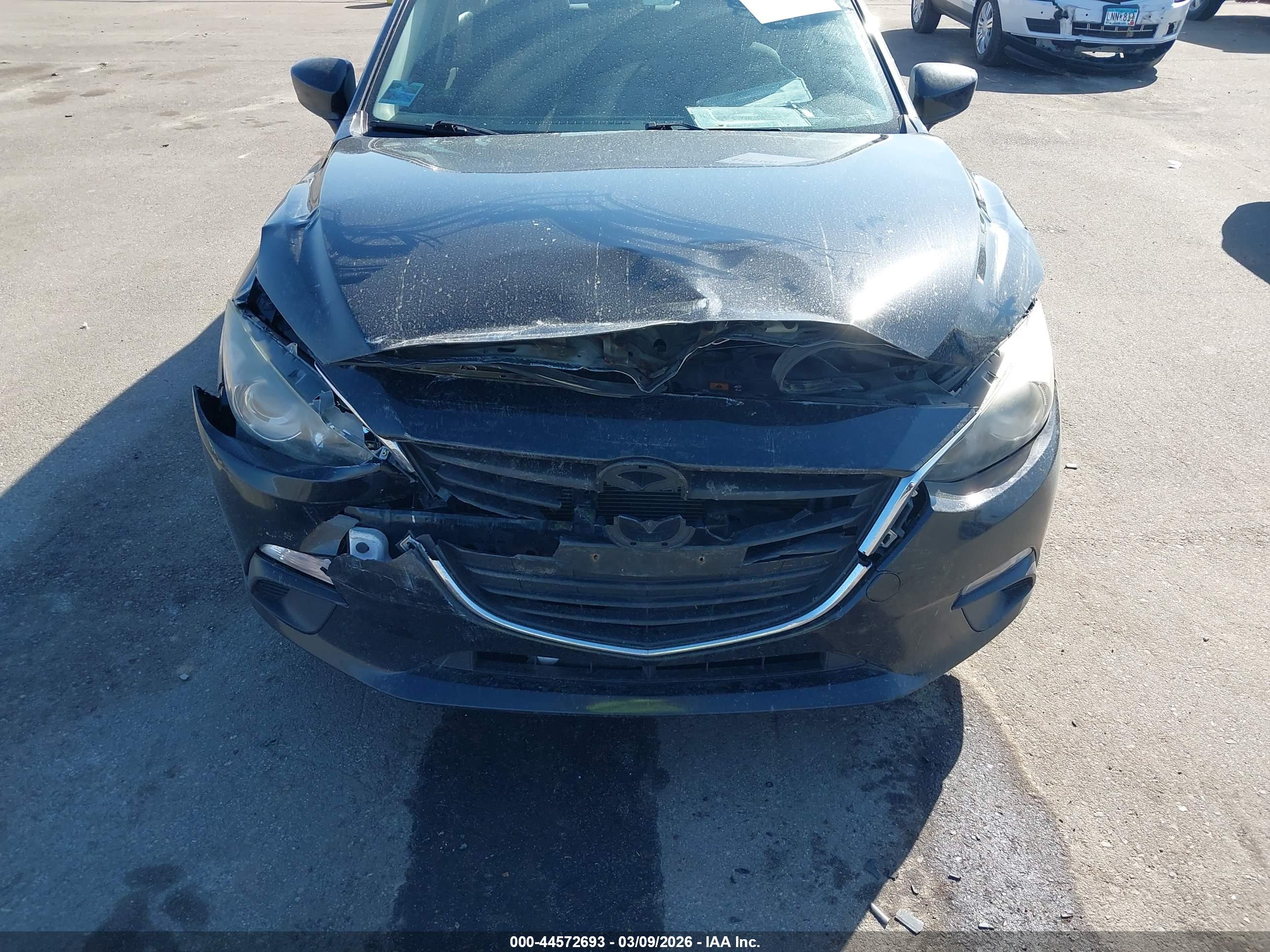 MAZDA MAZDA3 image 6