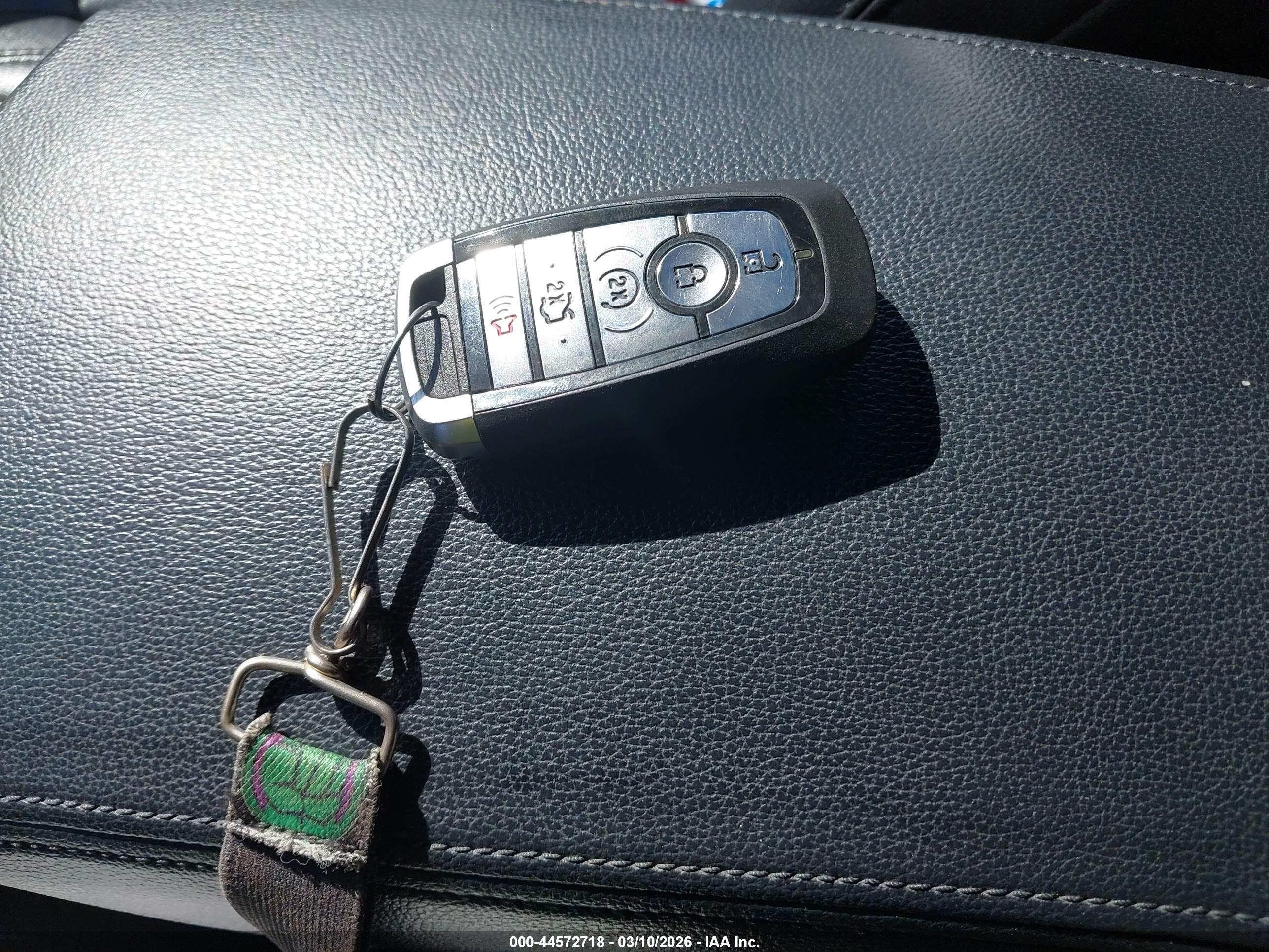 FORD EXPLORER image 11