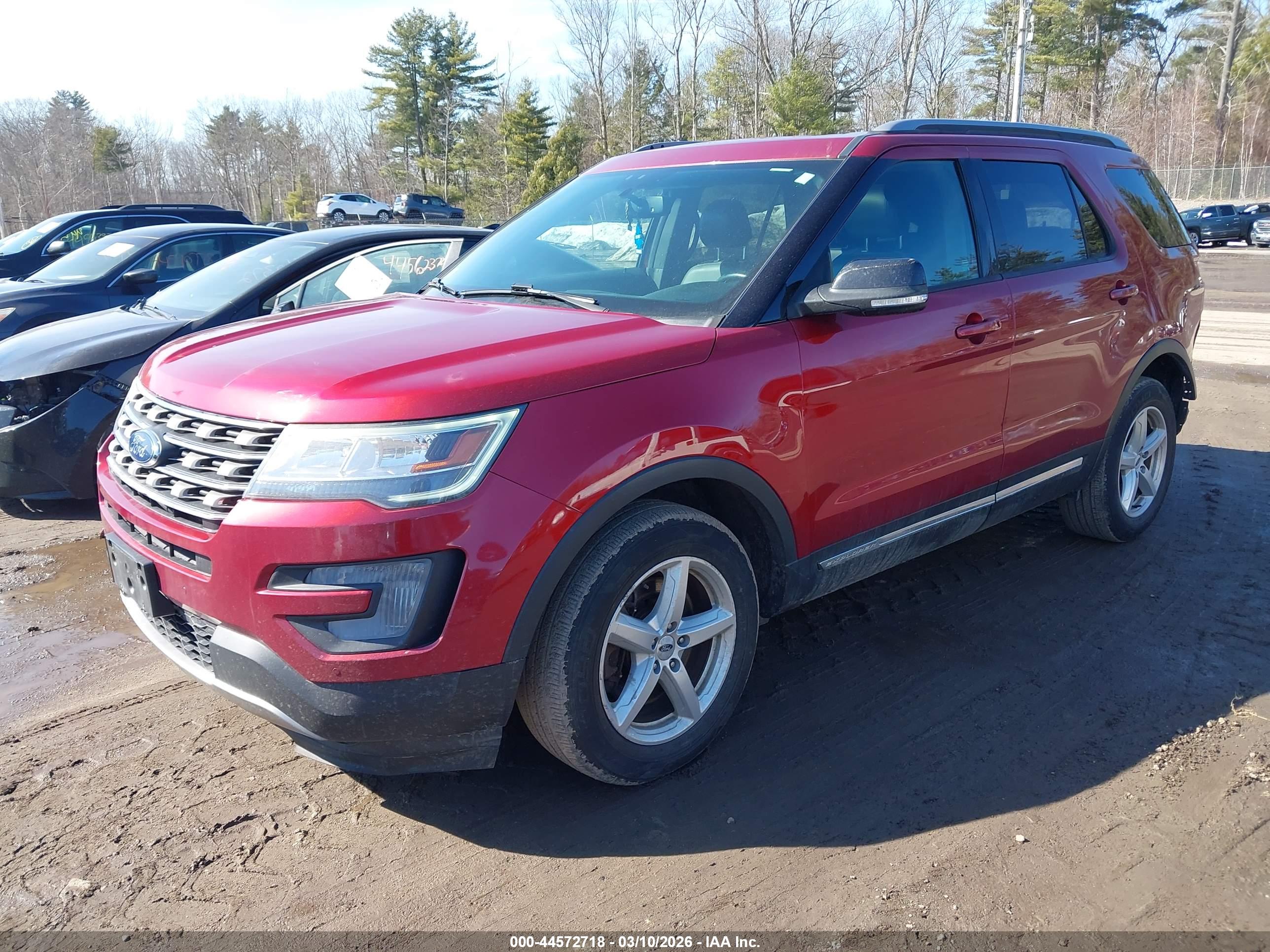 FORD EXPLORER image 2