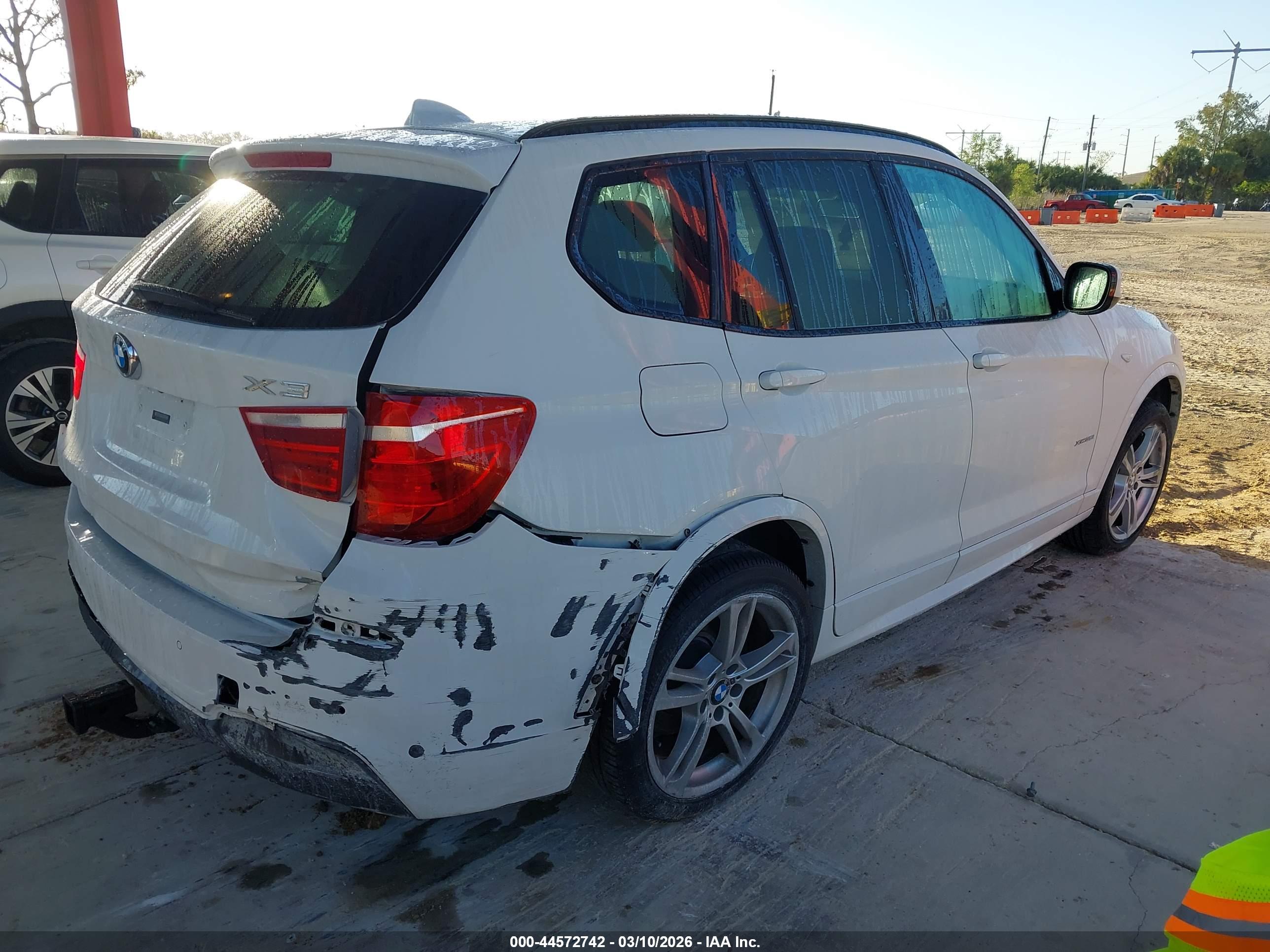 BMW X3 image 4
