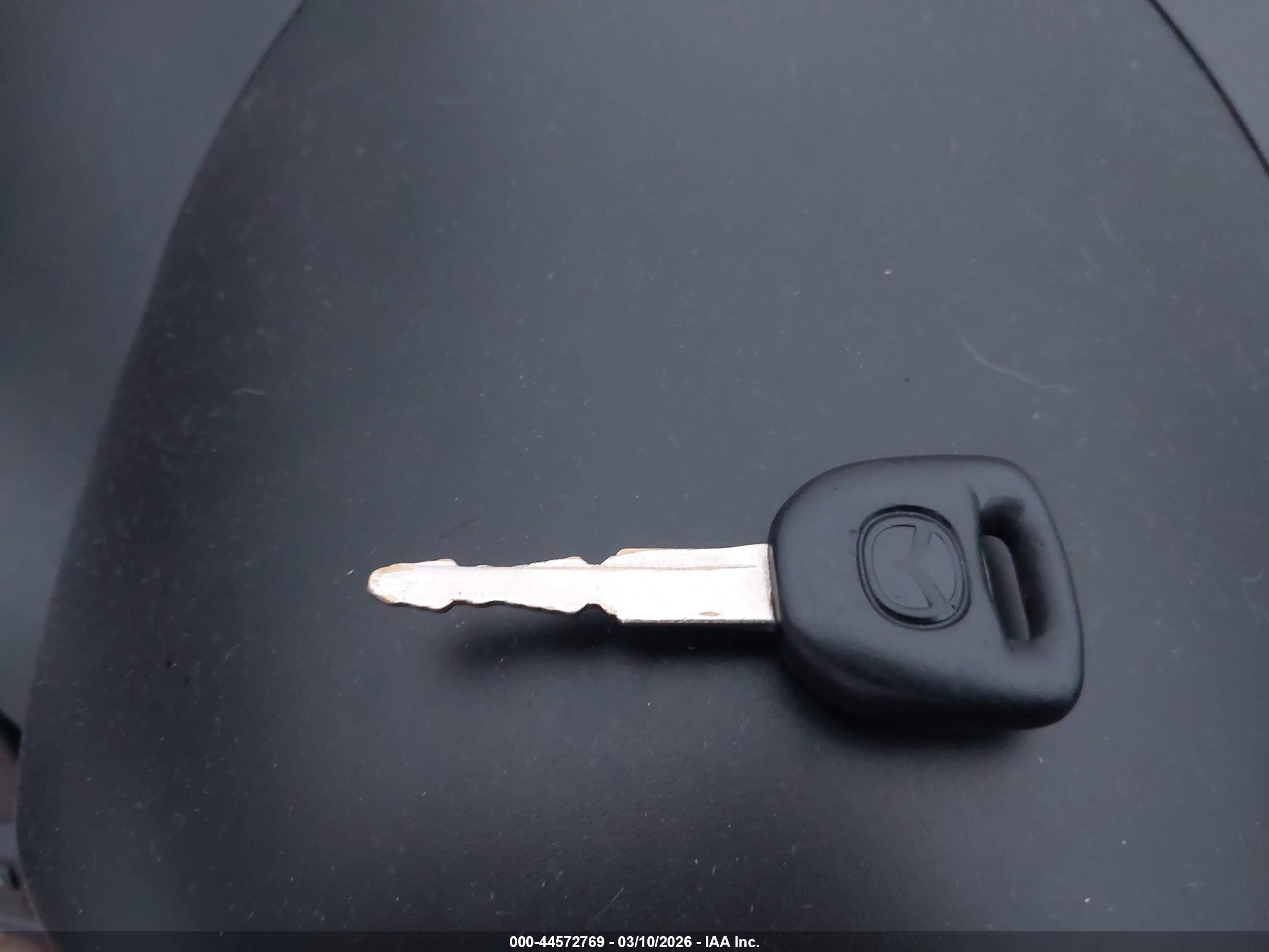 MAZDA MAZDA2 image 11