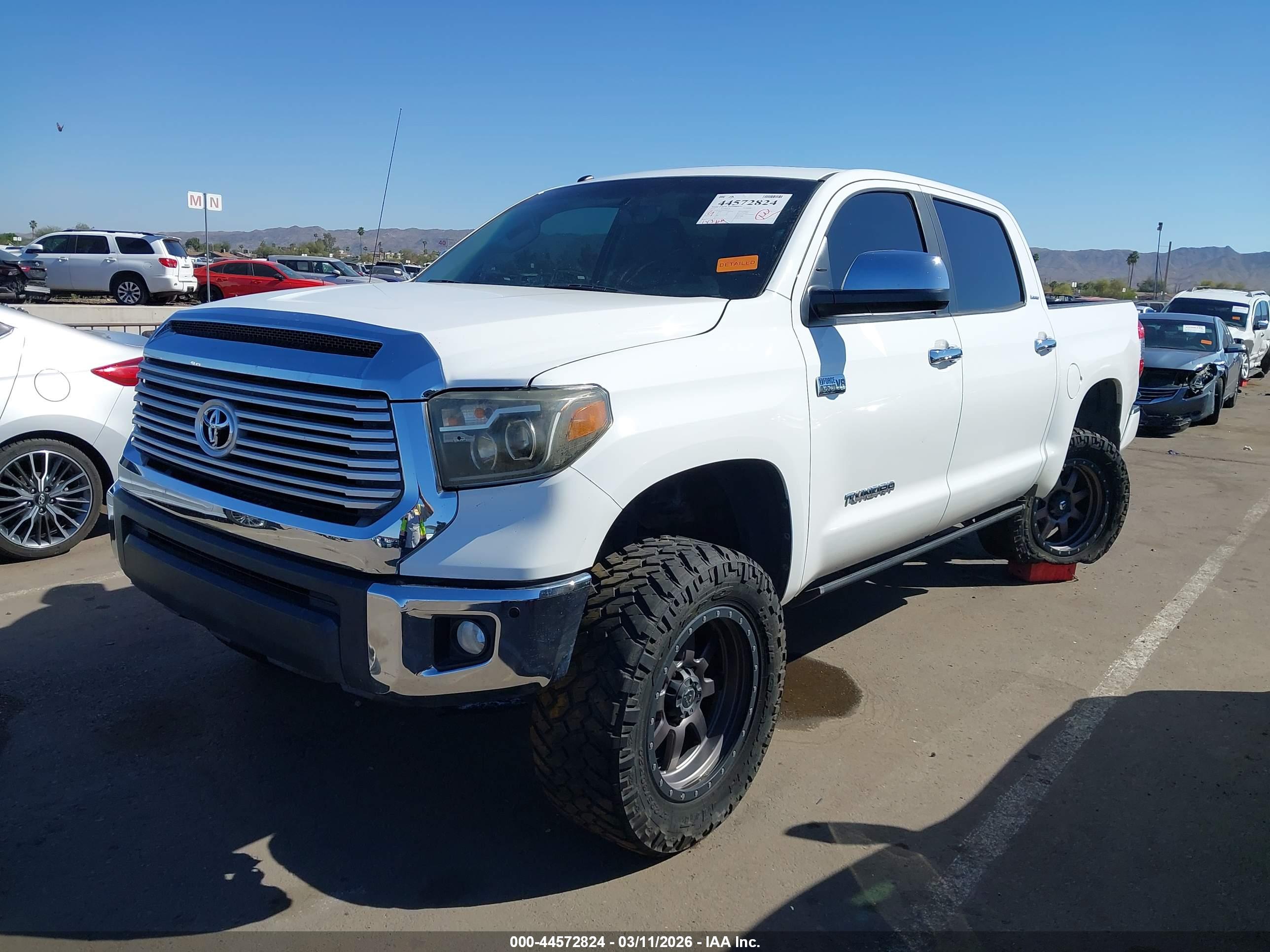 TOYOTA TUNDRA image 2