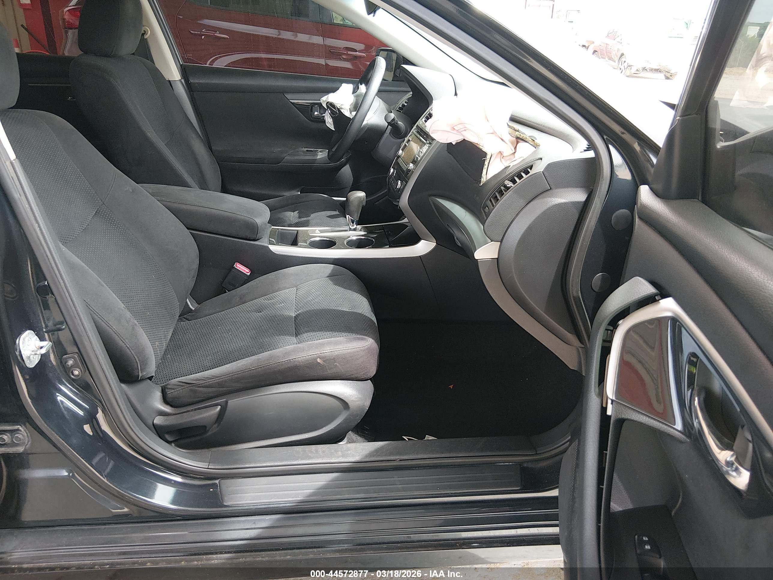 NISSAN ALTIMA image 5