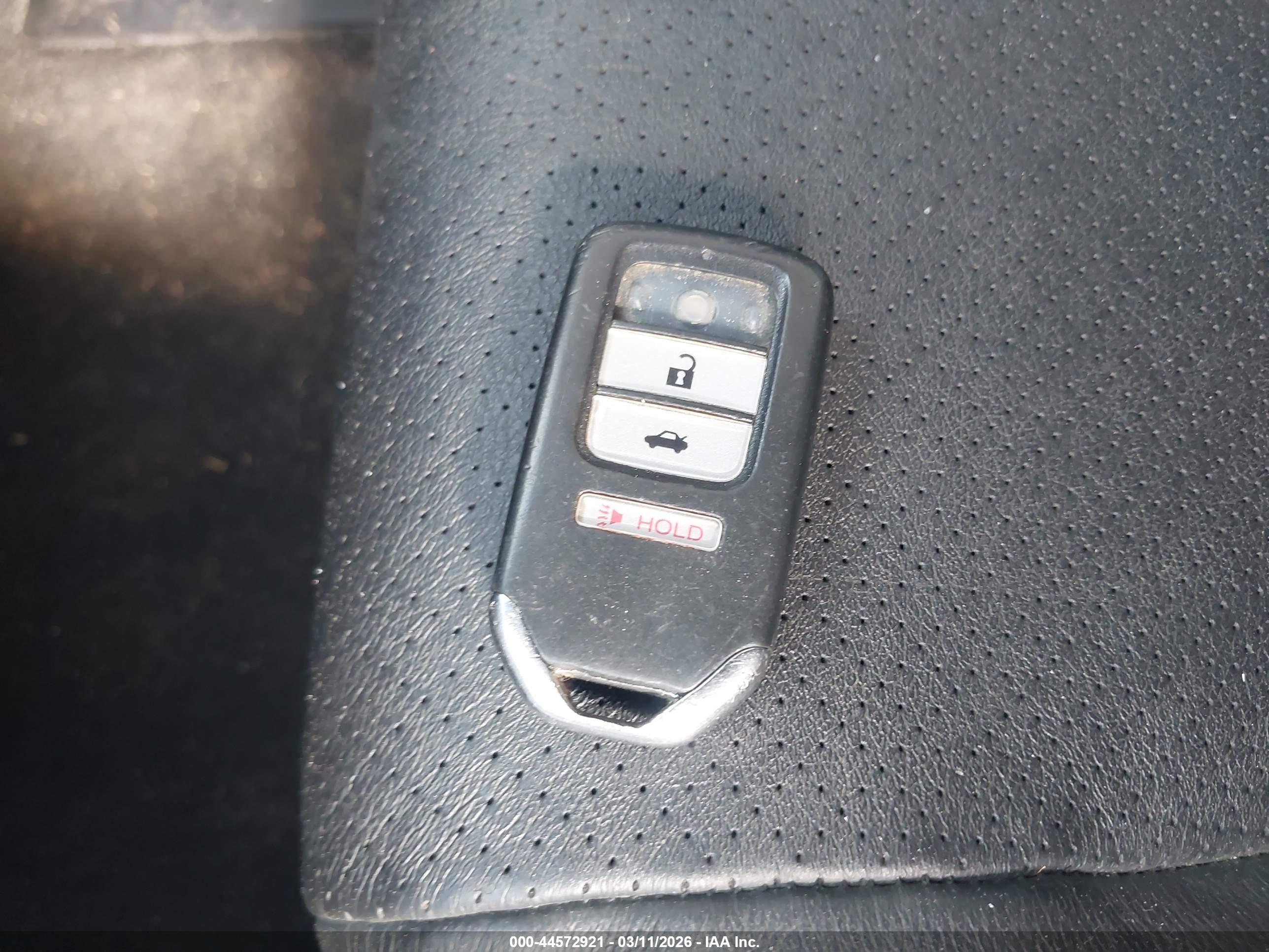 HONDA ACCORD image 11
