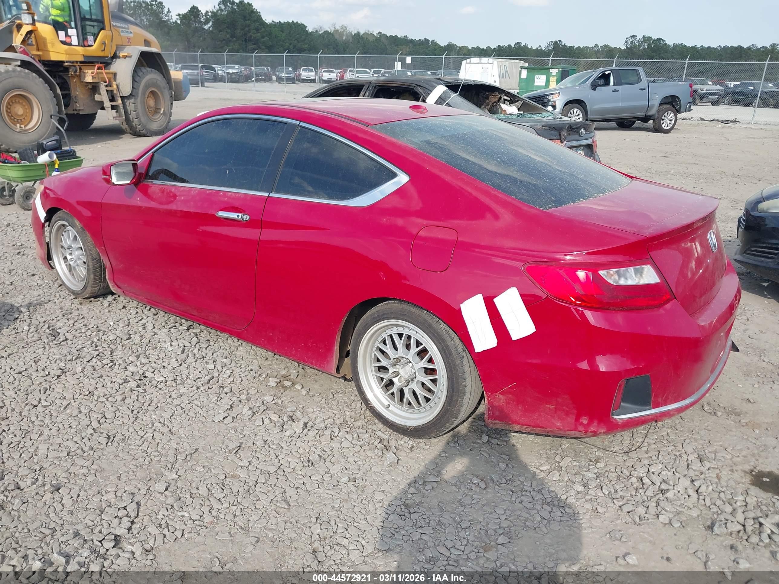 HONDA ACCORD image 3