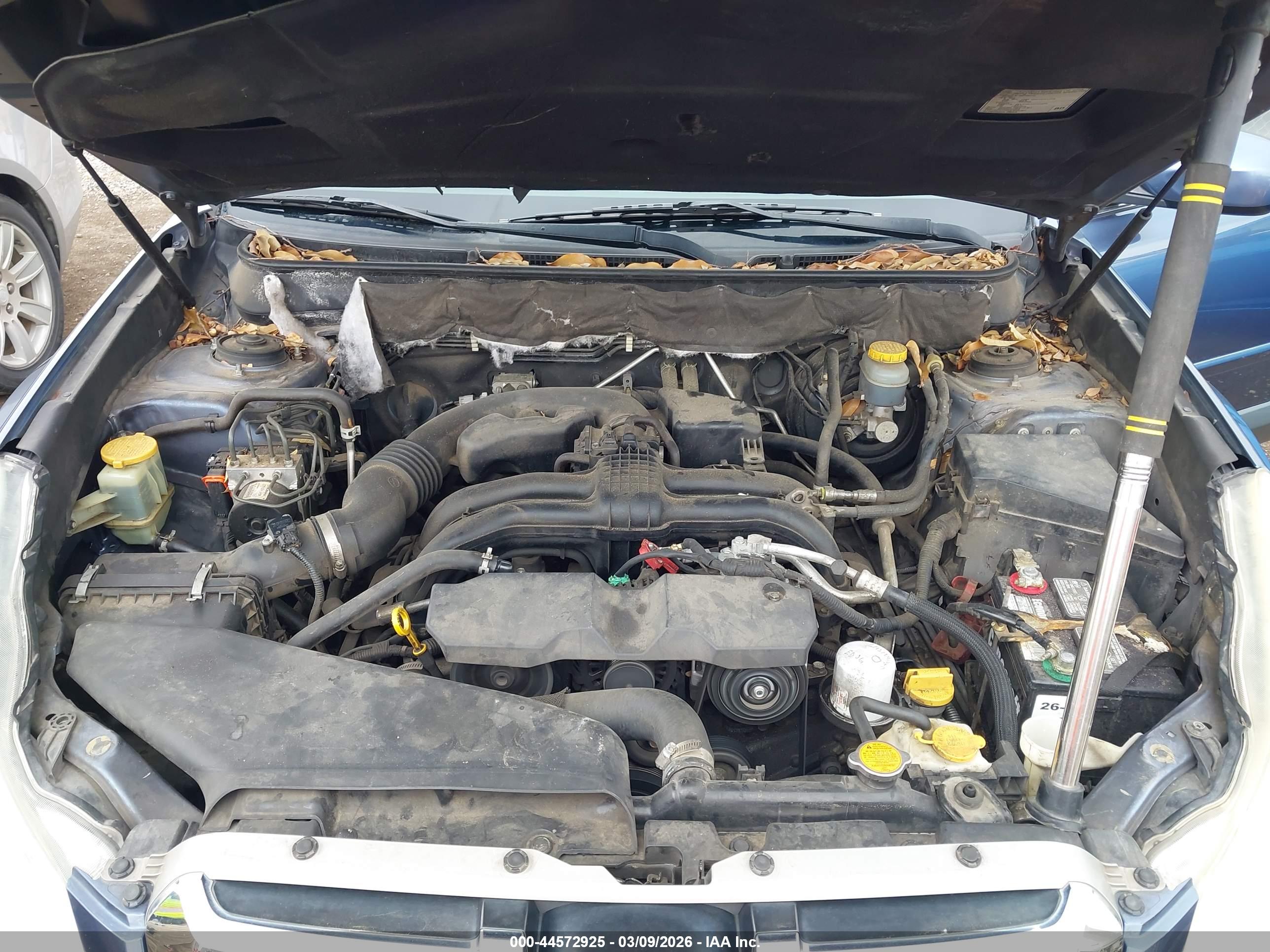 SUBARU OUTBACK image 10