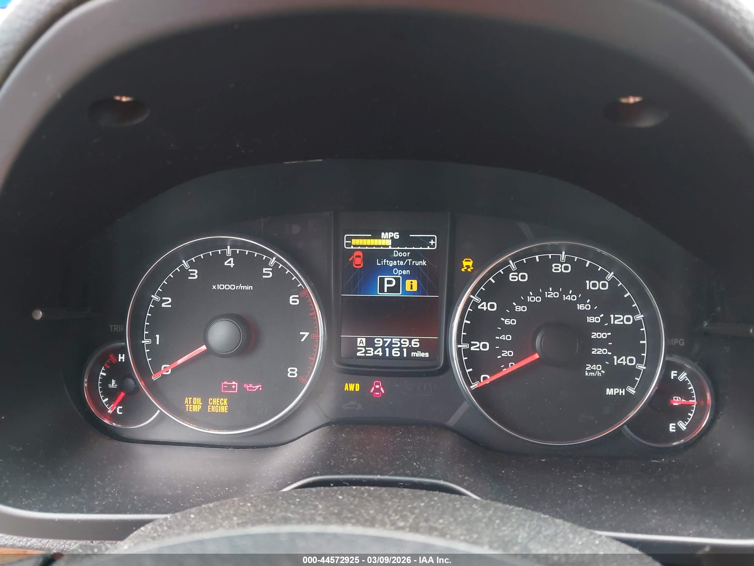 SUBARU OUTBACK image 7