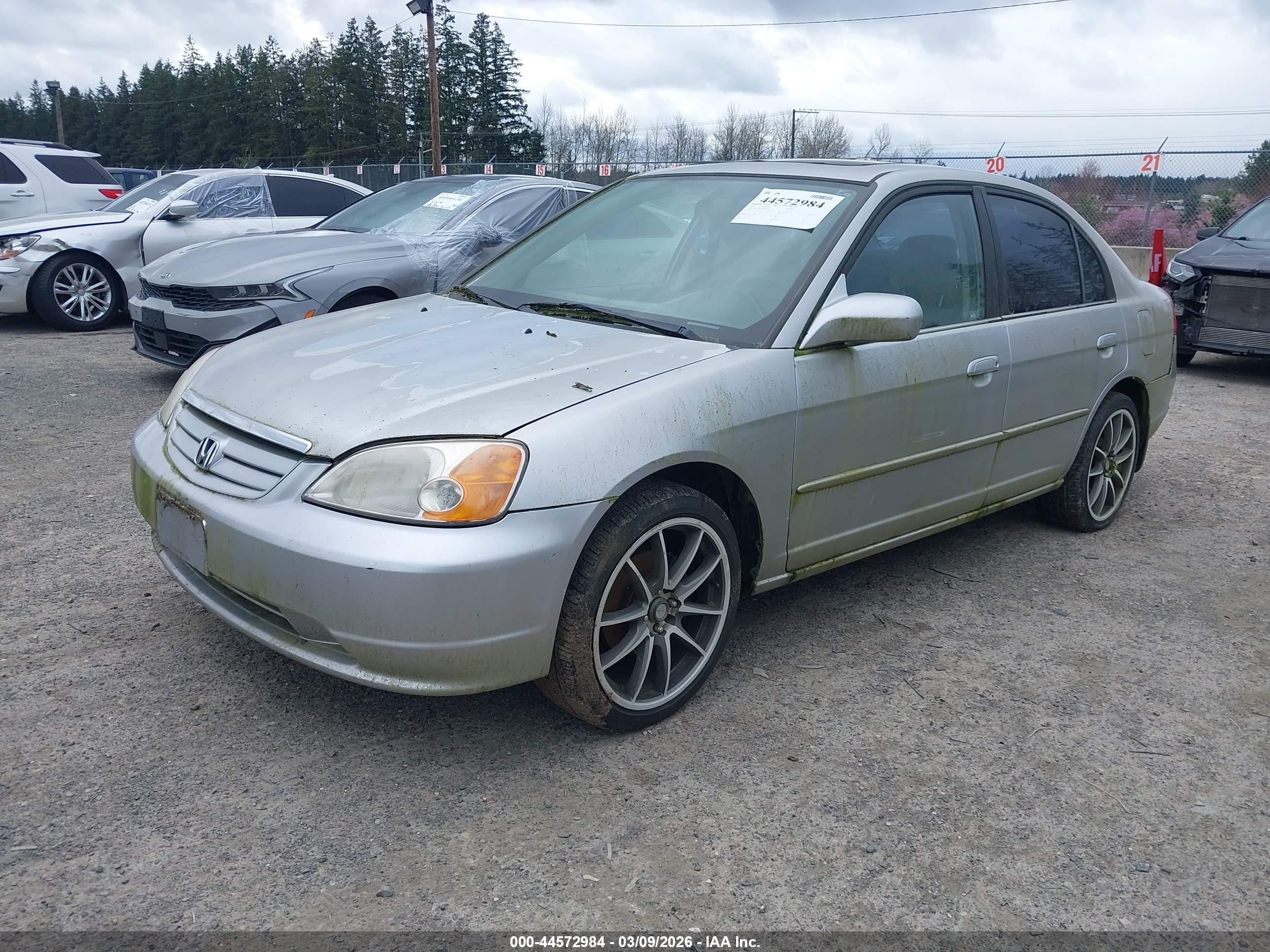 HONDA CIVIC image 2