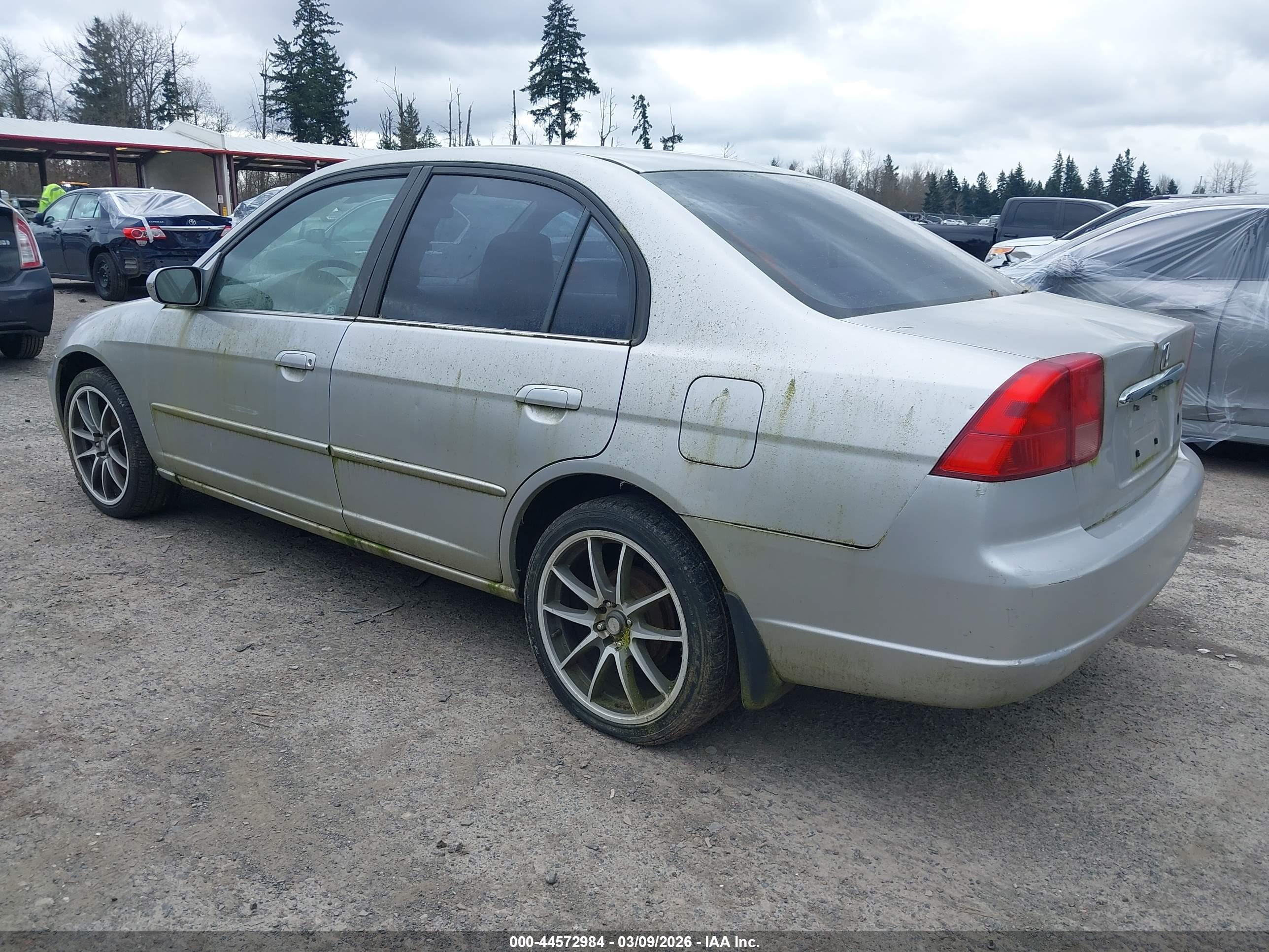 HONDA CIVIC image 3