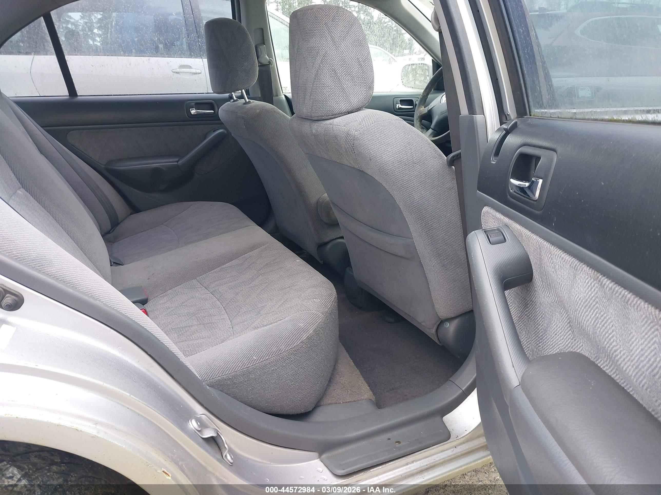 HONDA CIVIC image 8