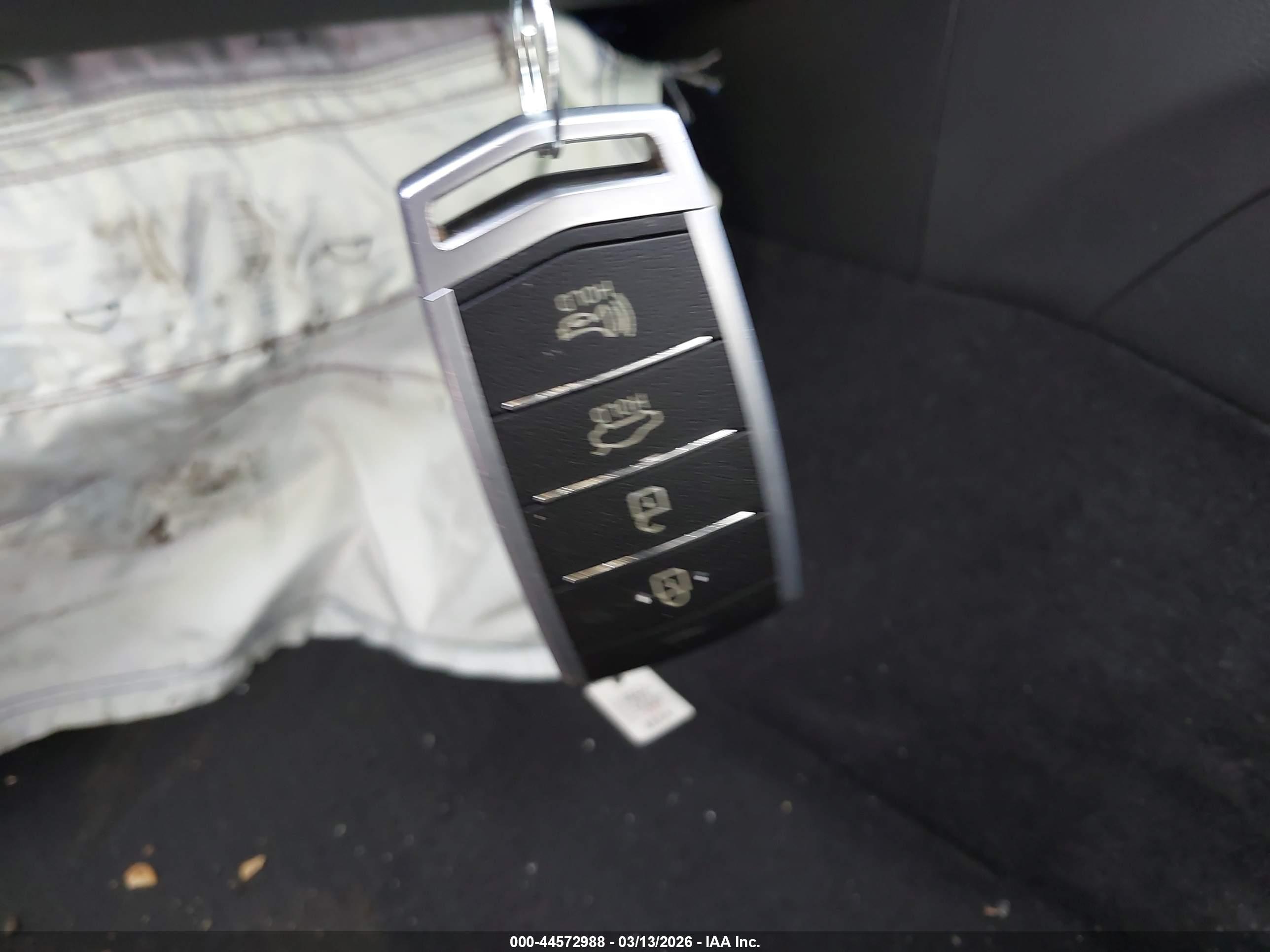 GENESIS G80 image 11