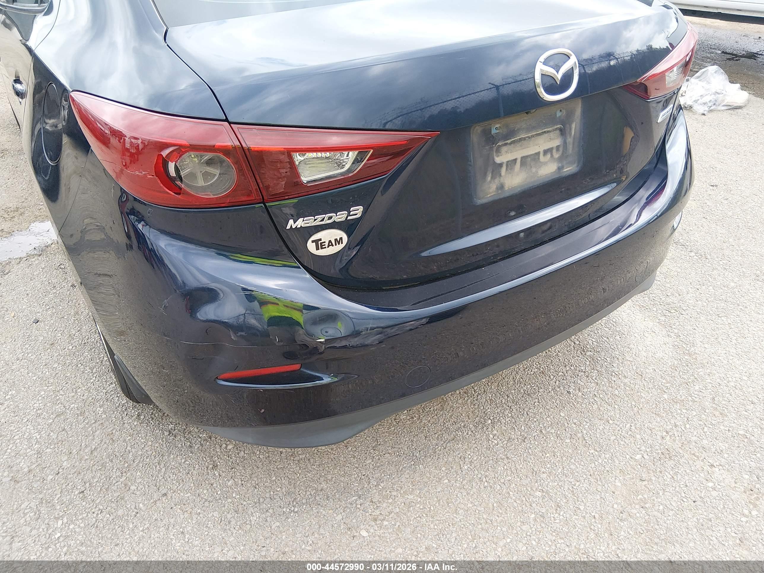 MAZDA MAZDA3 image 6