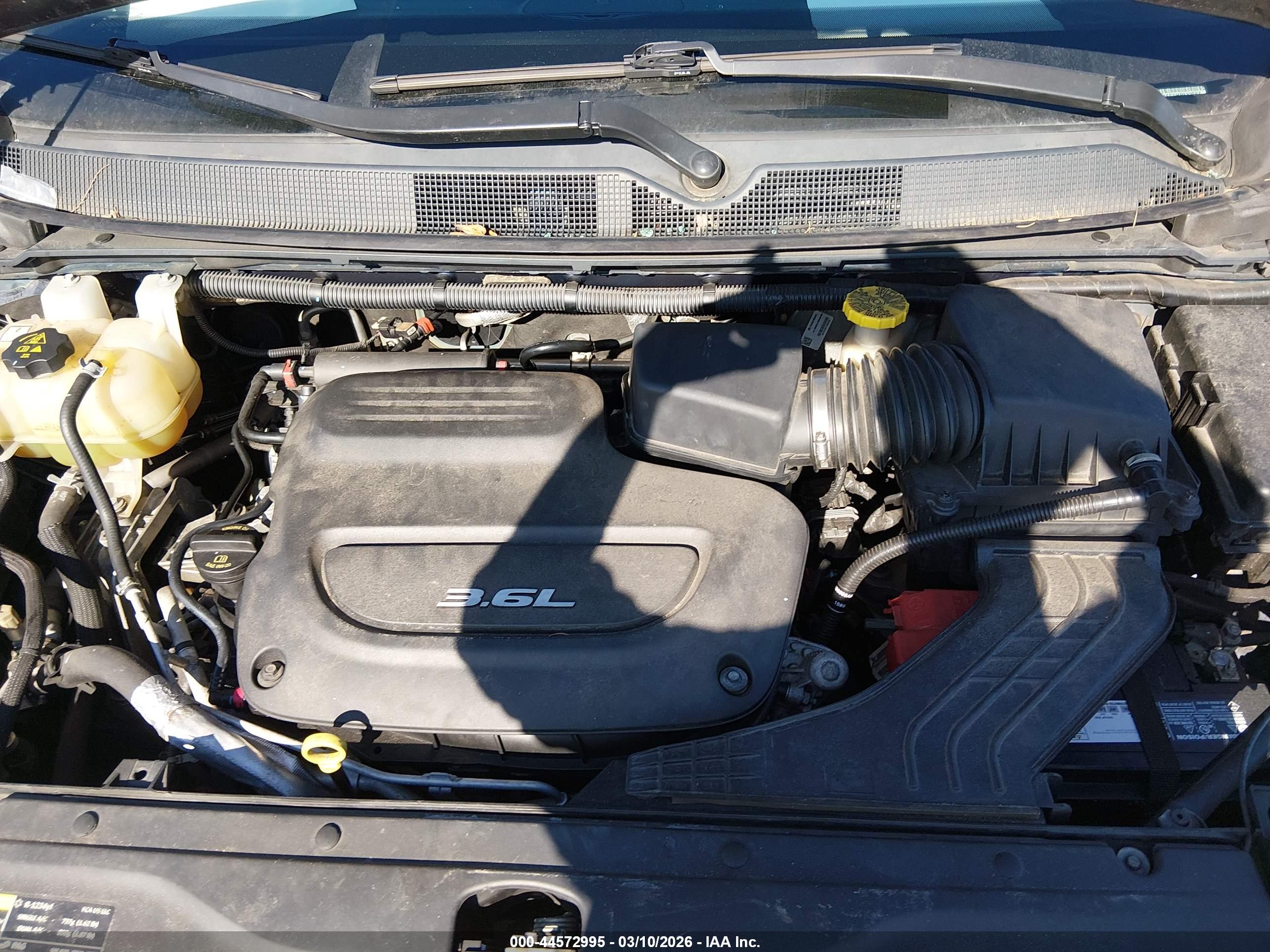 CHRYSLER PACIFICA image 10