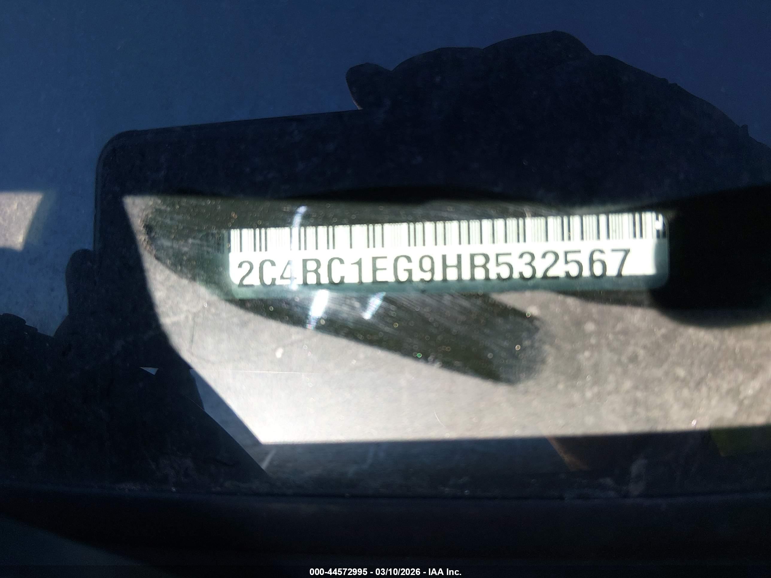 CHRYSLER PACIFICA image 9