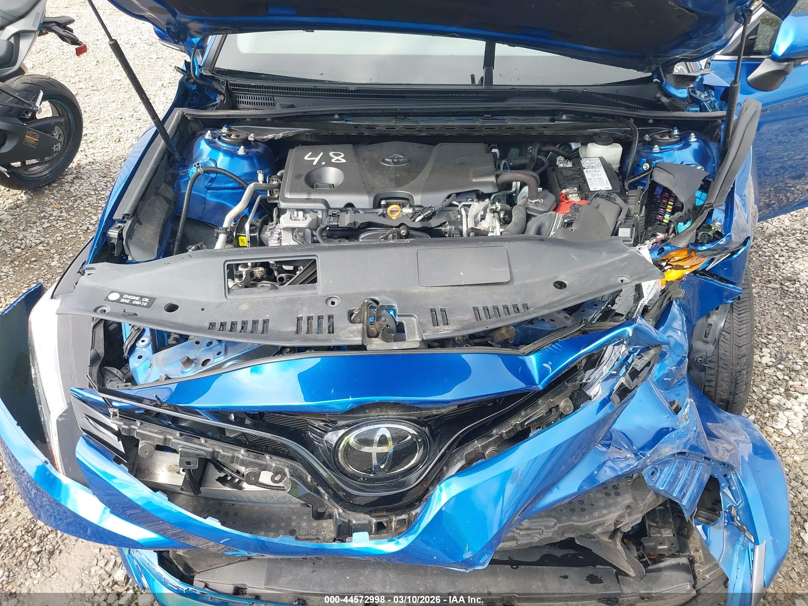 TOYOTA CAMRY image 10