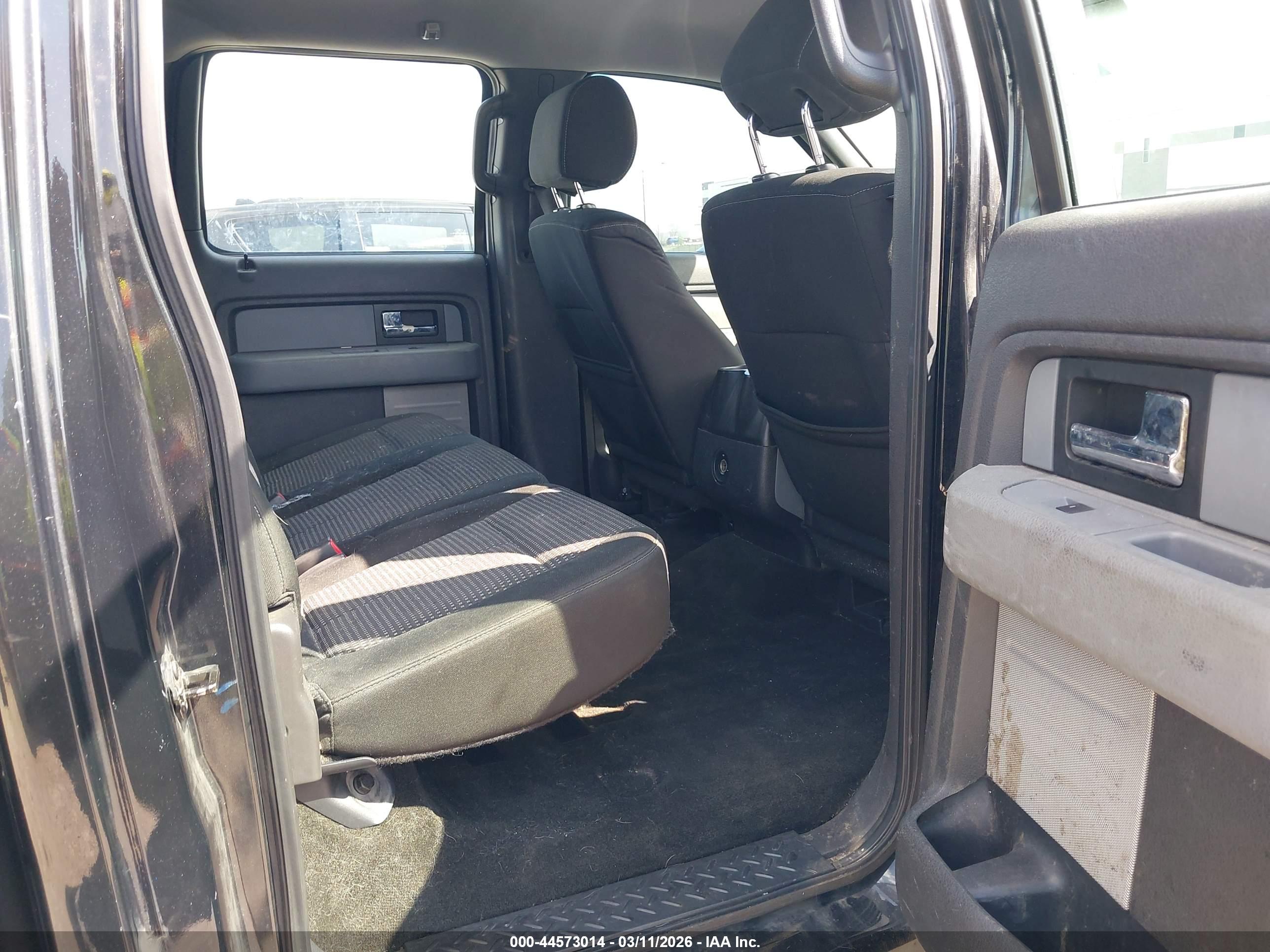 FORD F-150 image 8