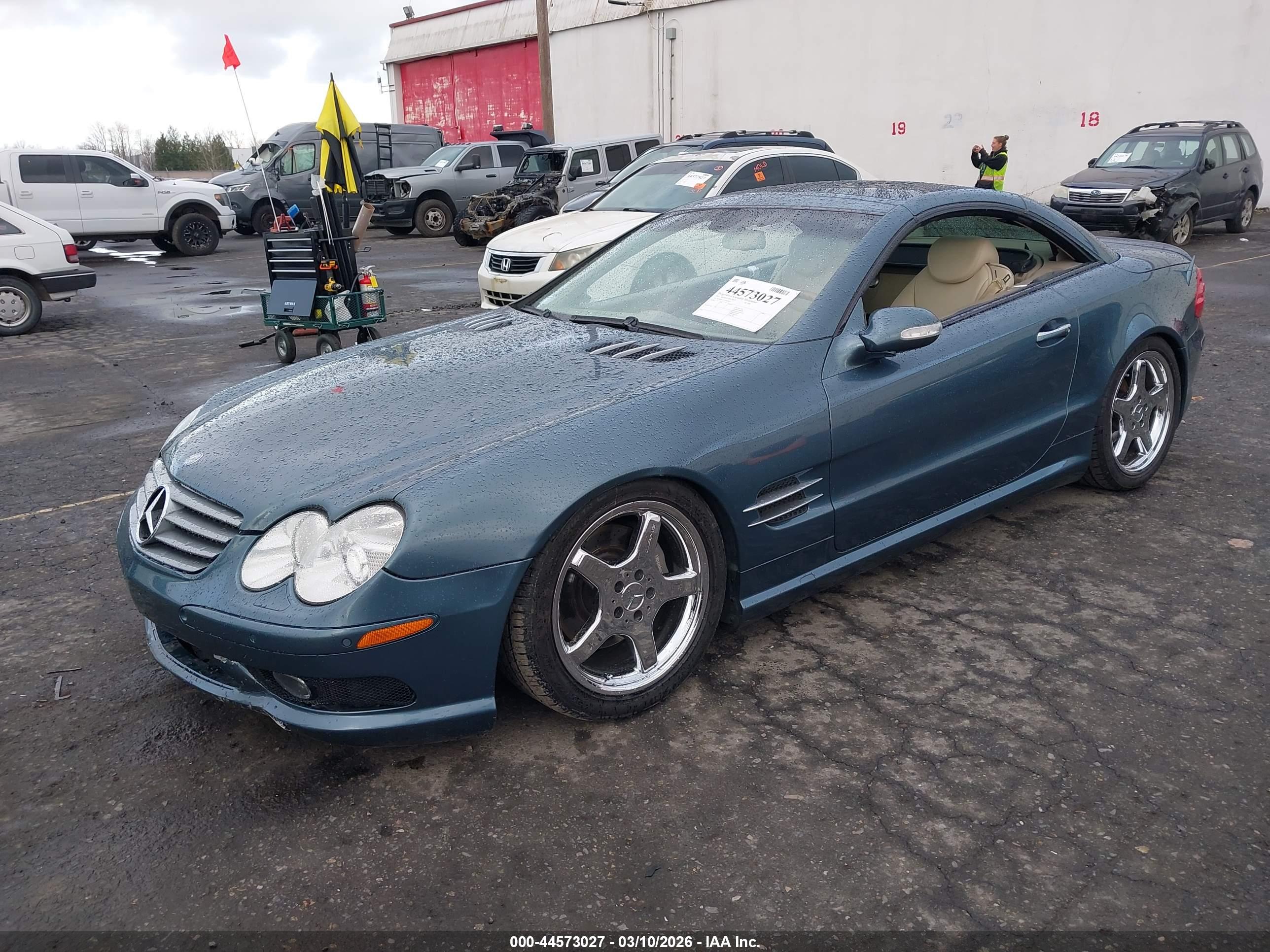 MERCEDES-BENZ SL image 2