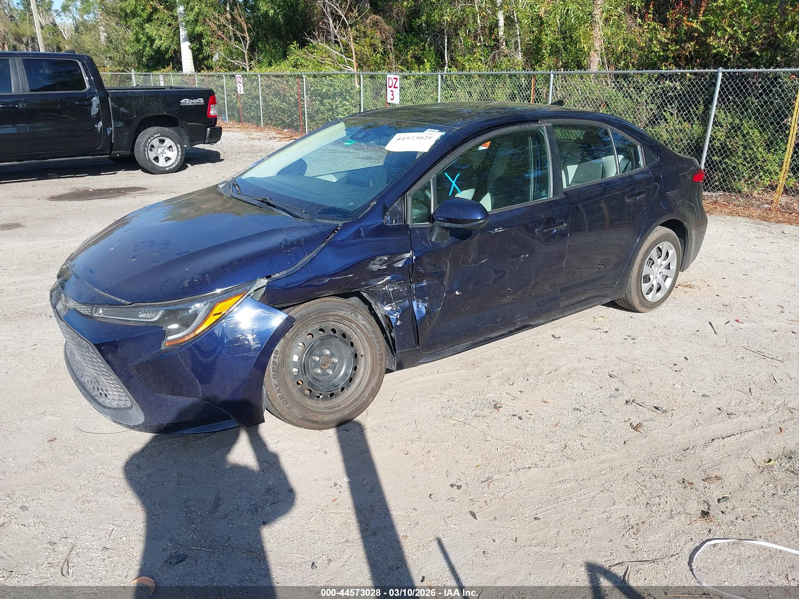 TOYOTA COROLLA image 2