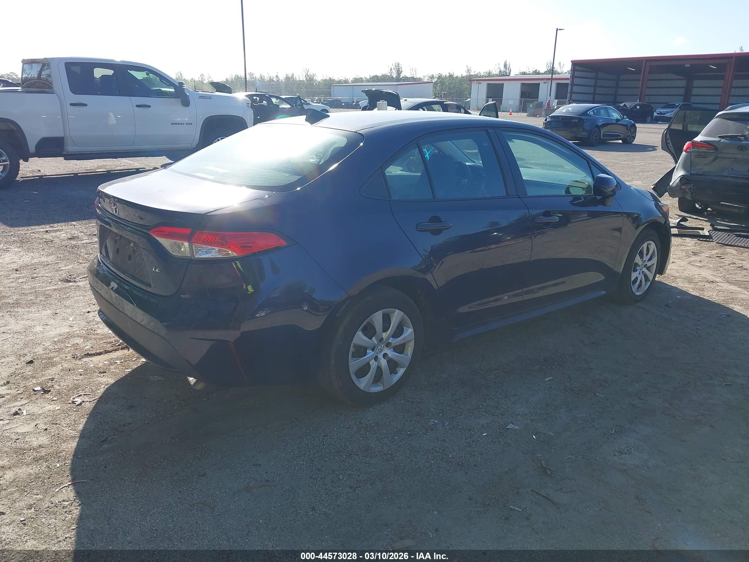 TOYOTA COROLLA image 4