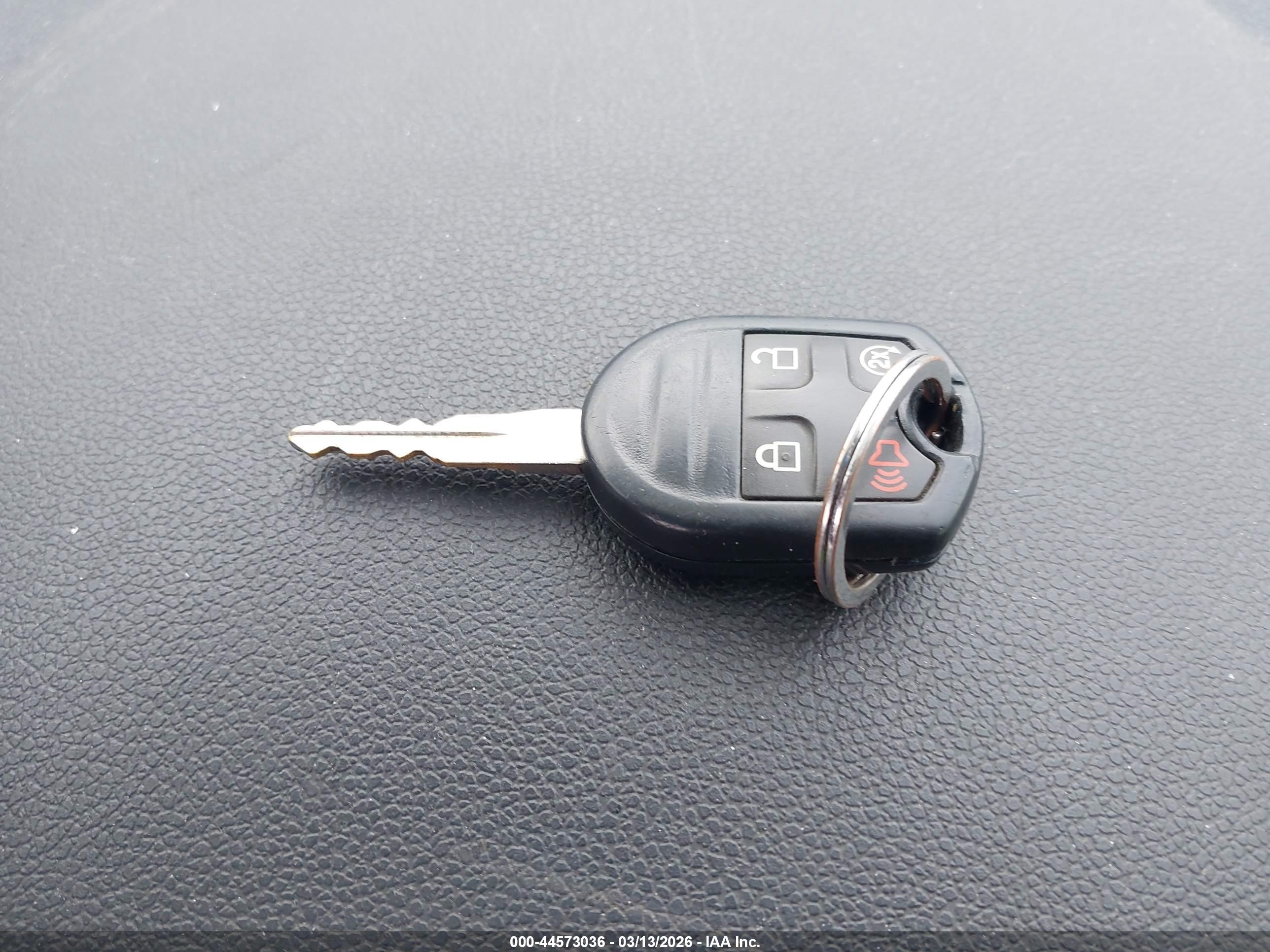 FORD EXPLORER image 11