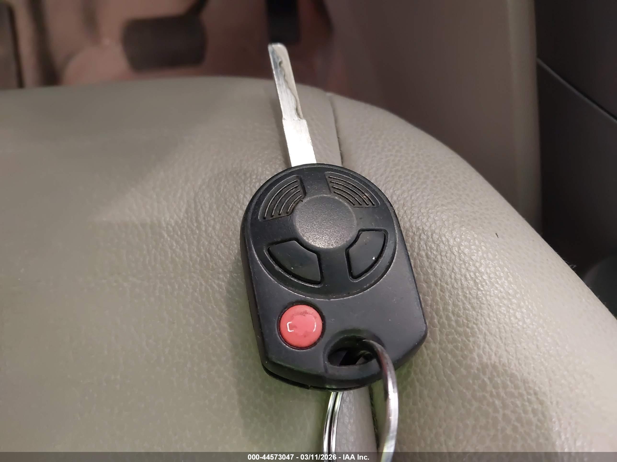 FORD ESCAPE image 11