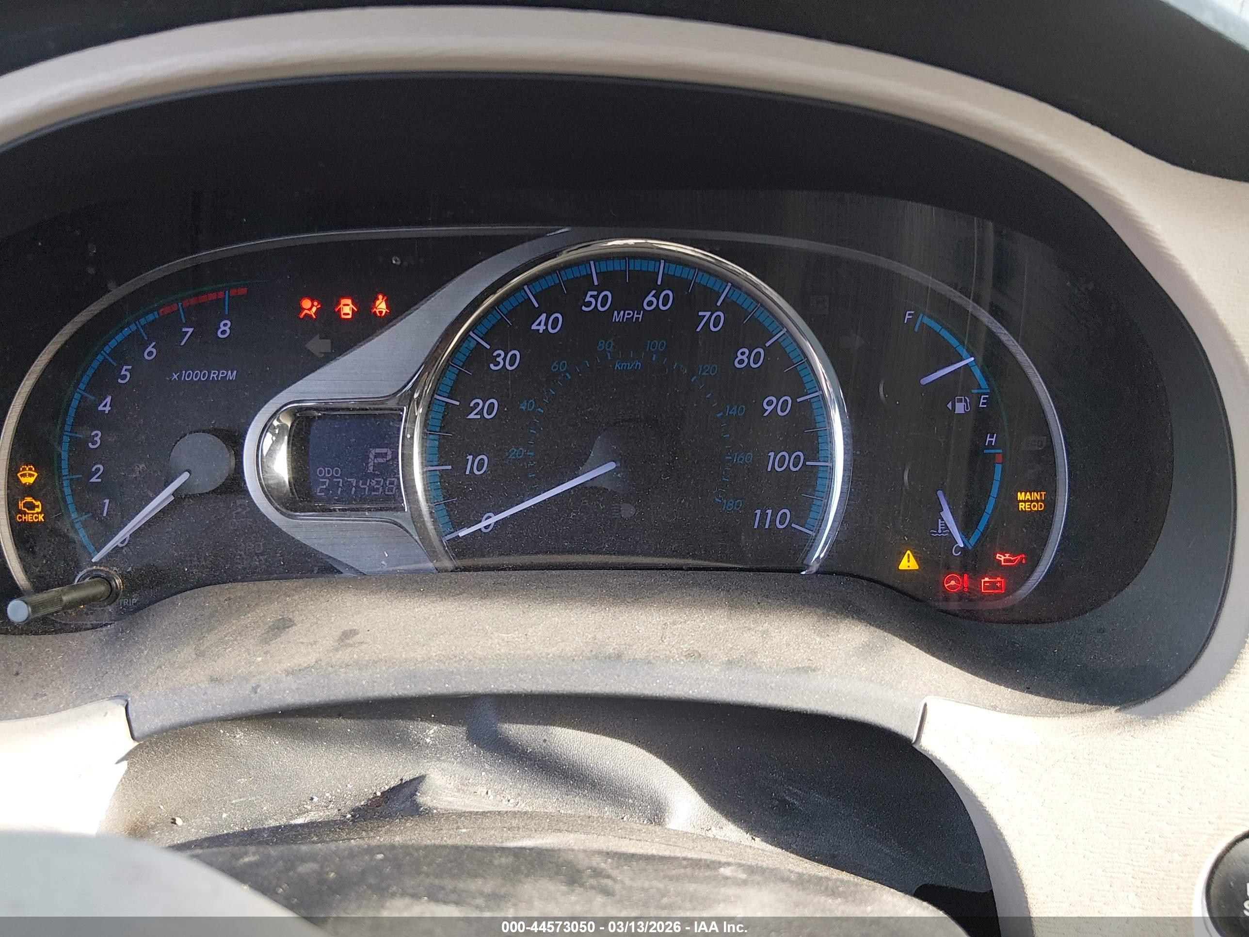 TOYOTA SIENNA image 7