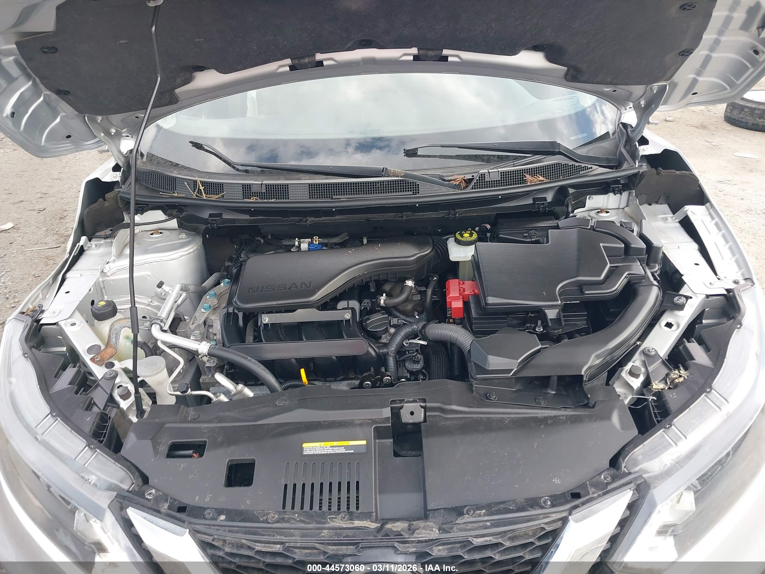 NISSAN ROGUE image 10