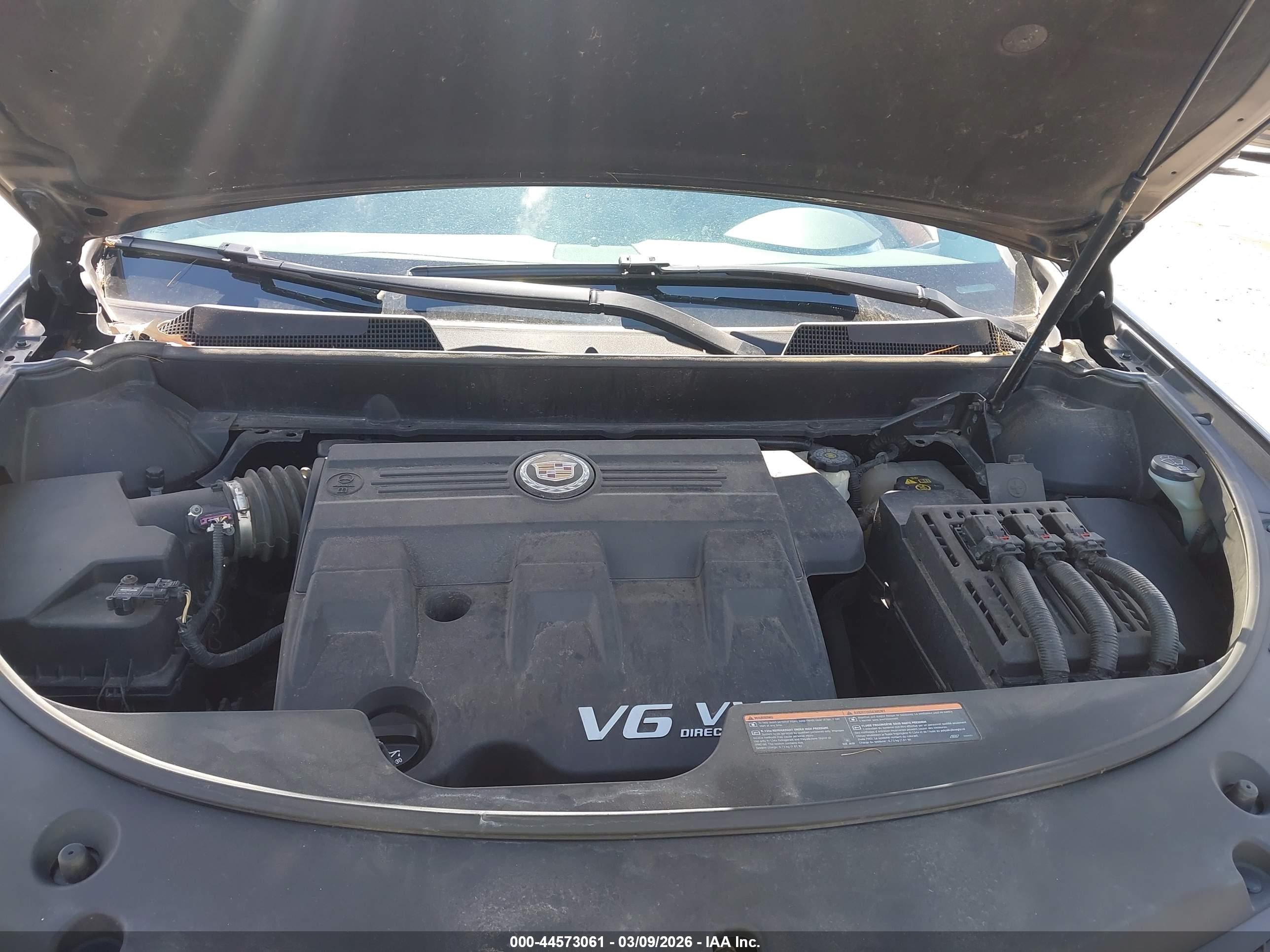 CADILLAC SRX image 10