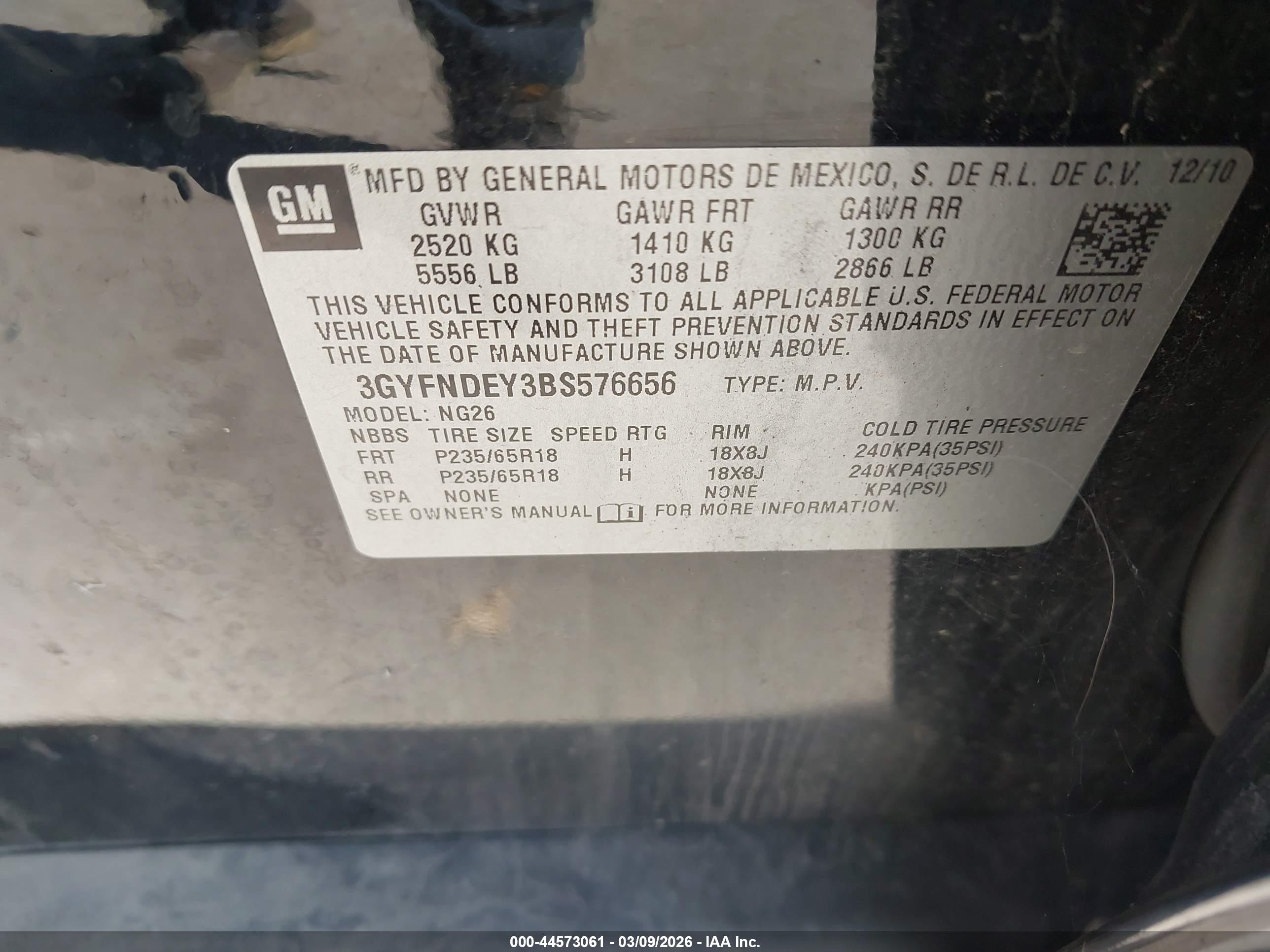 CADILLAC SRX image 9