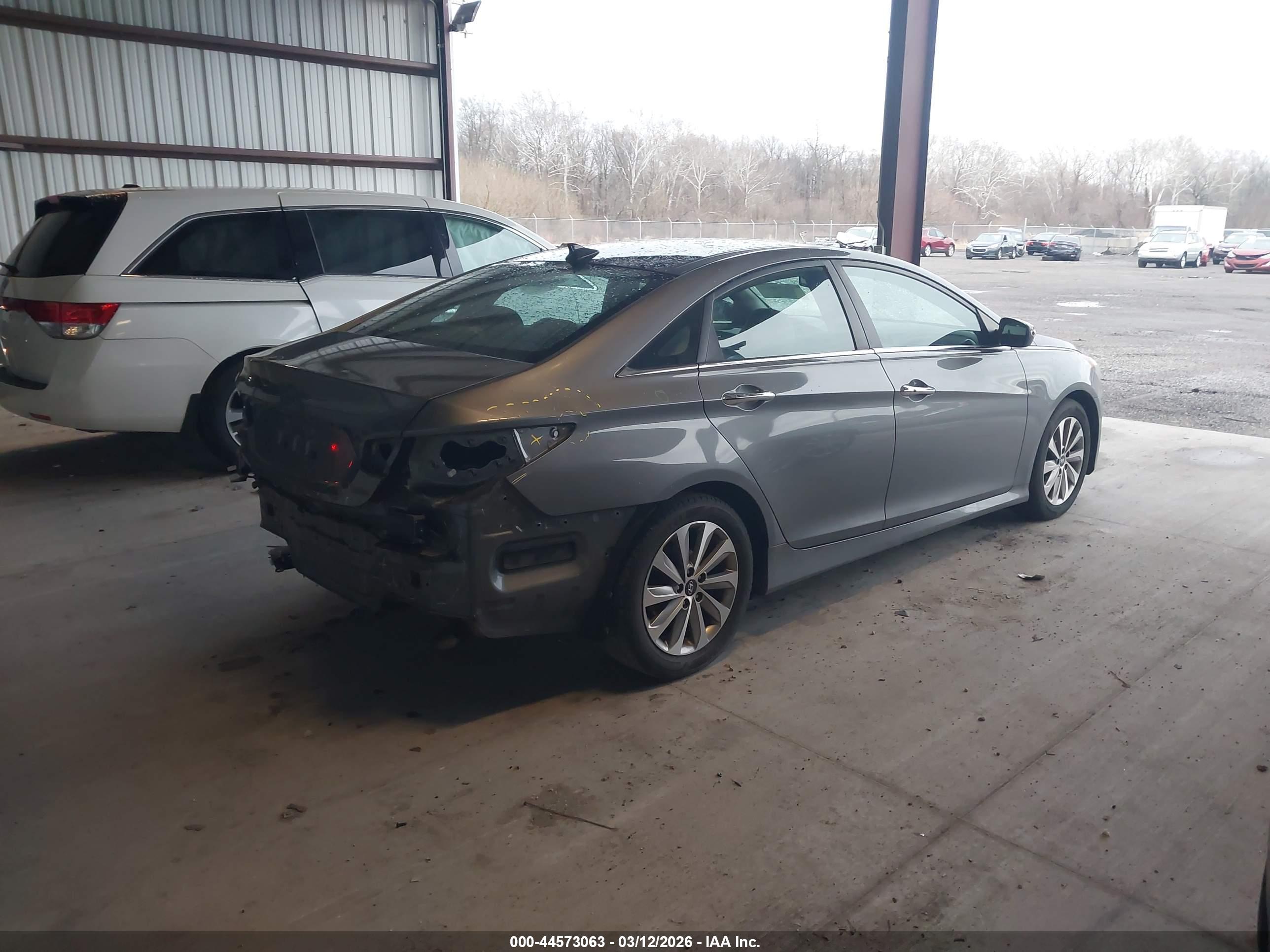 HYUNDAI SONATA image 4