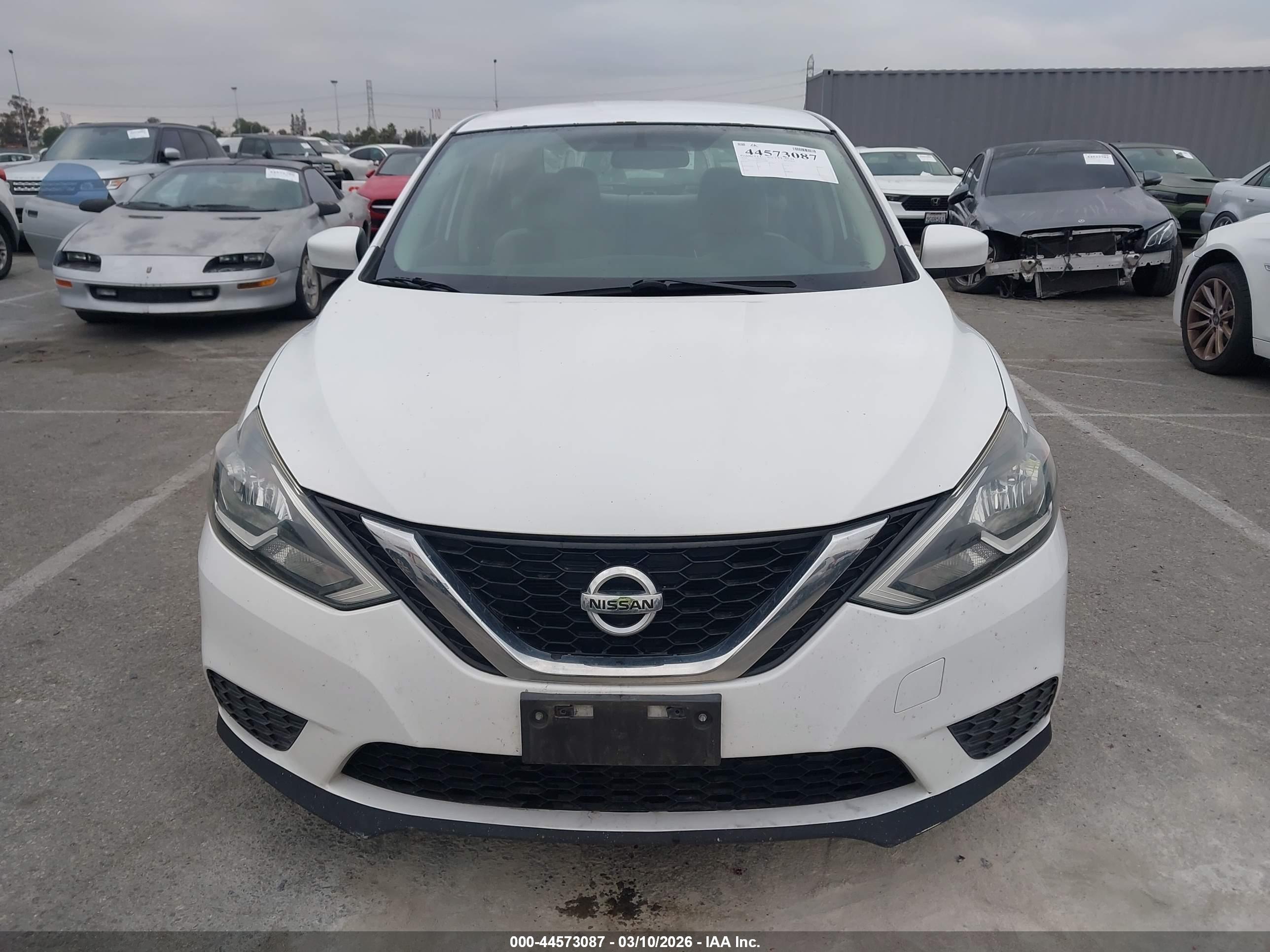 NISSAN SENTRA image 6