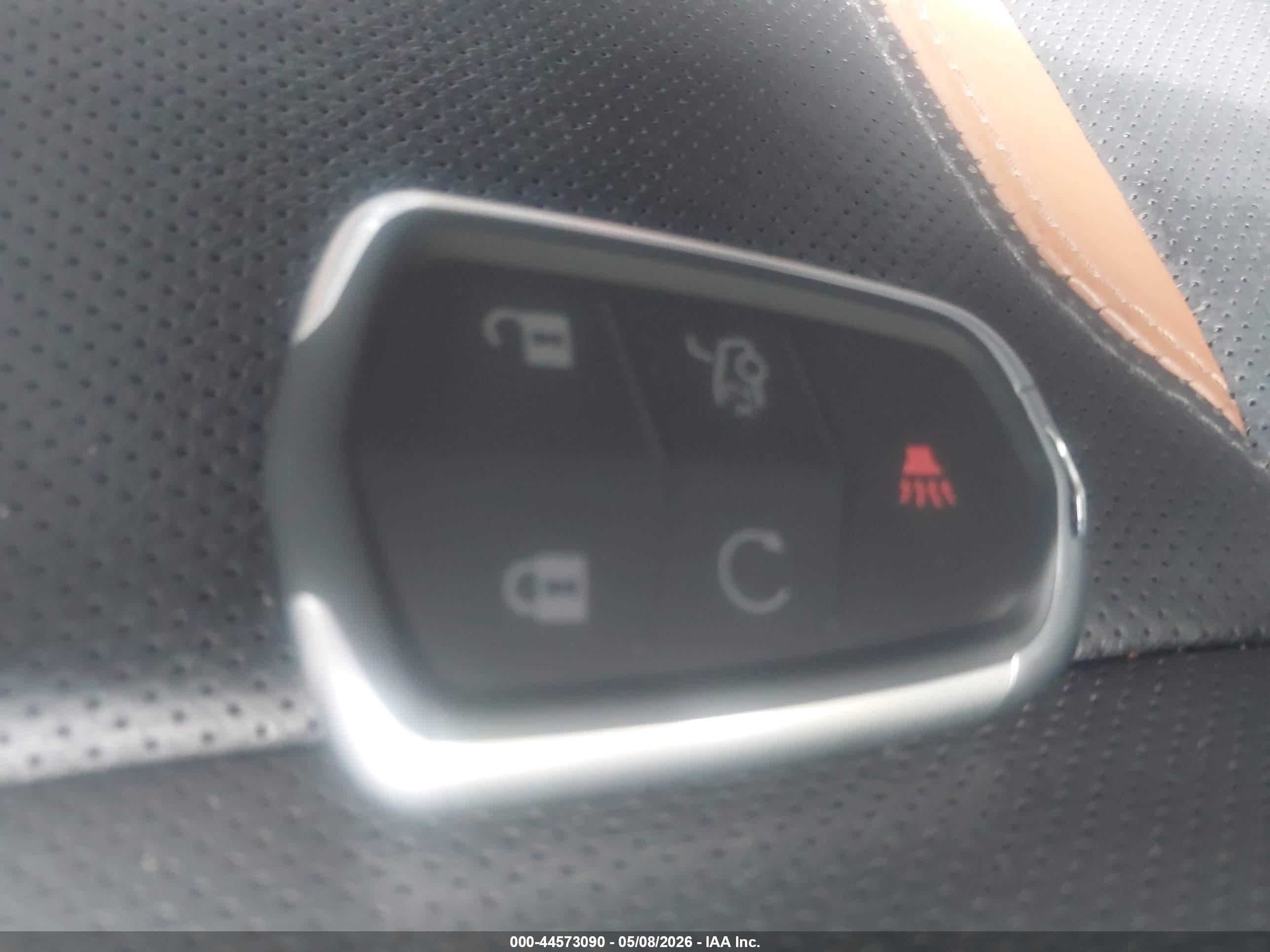 GMC SIERRA image 11