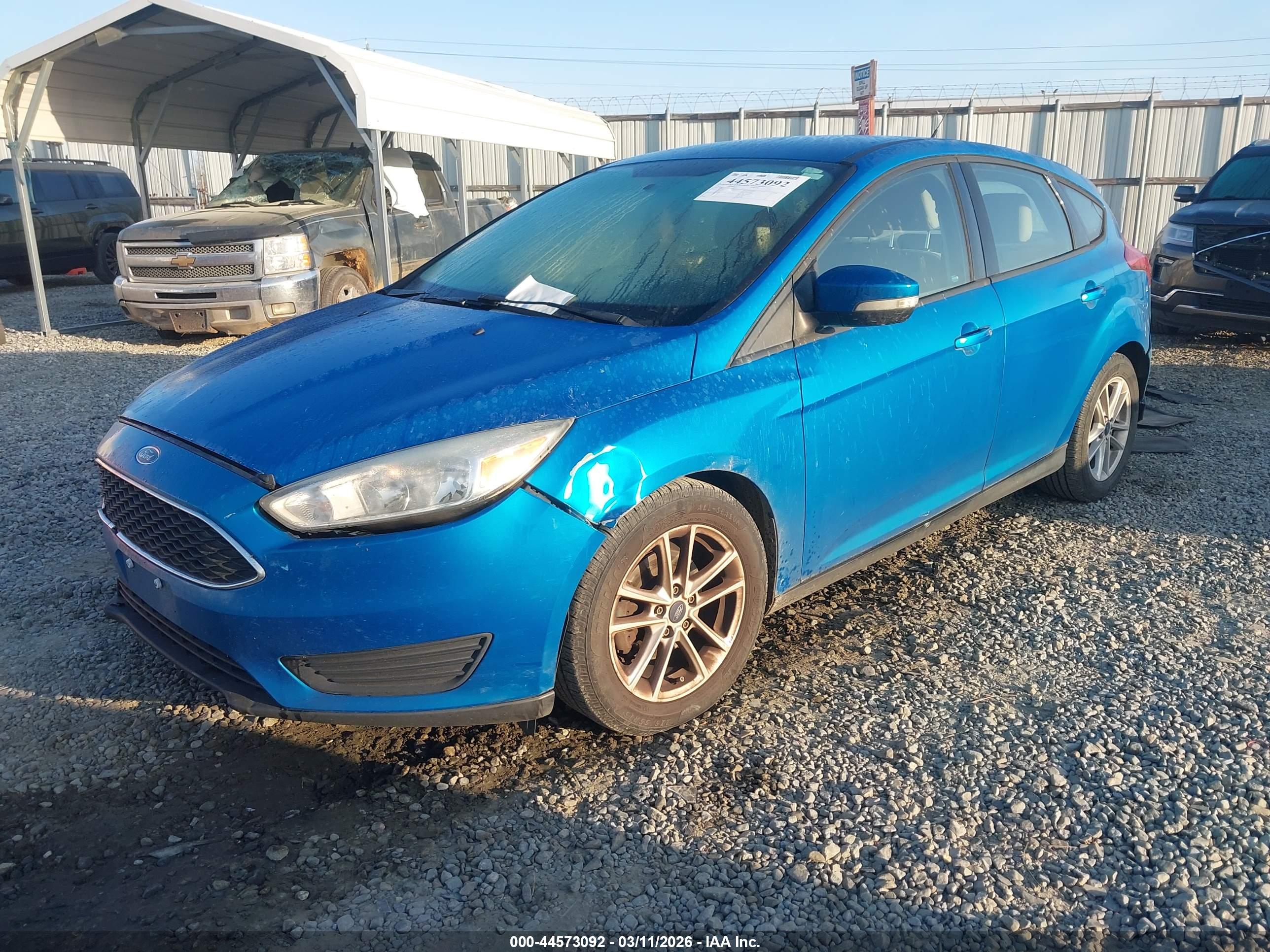 FORD FOCUS image 2