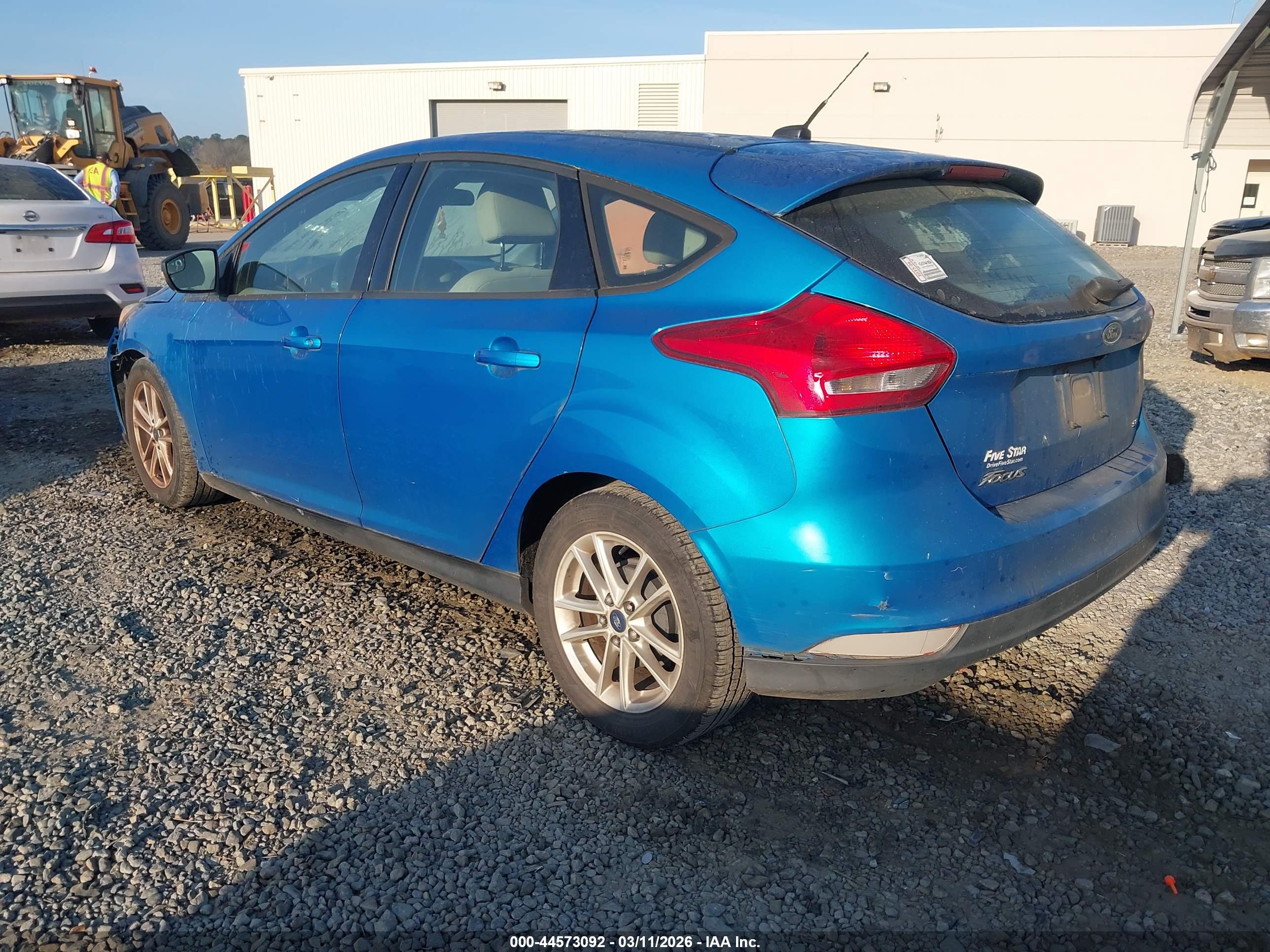 FORD FOCUS image 3