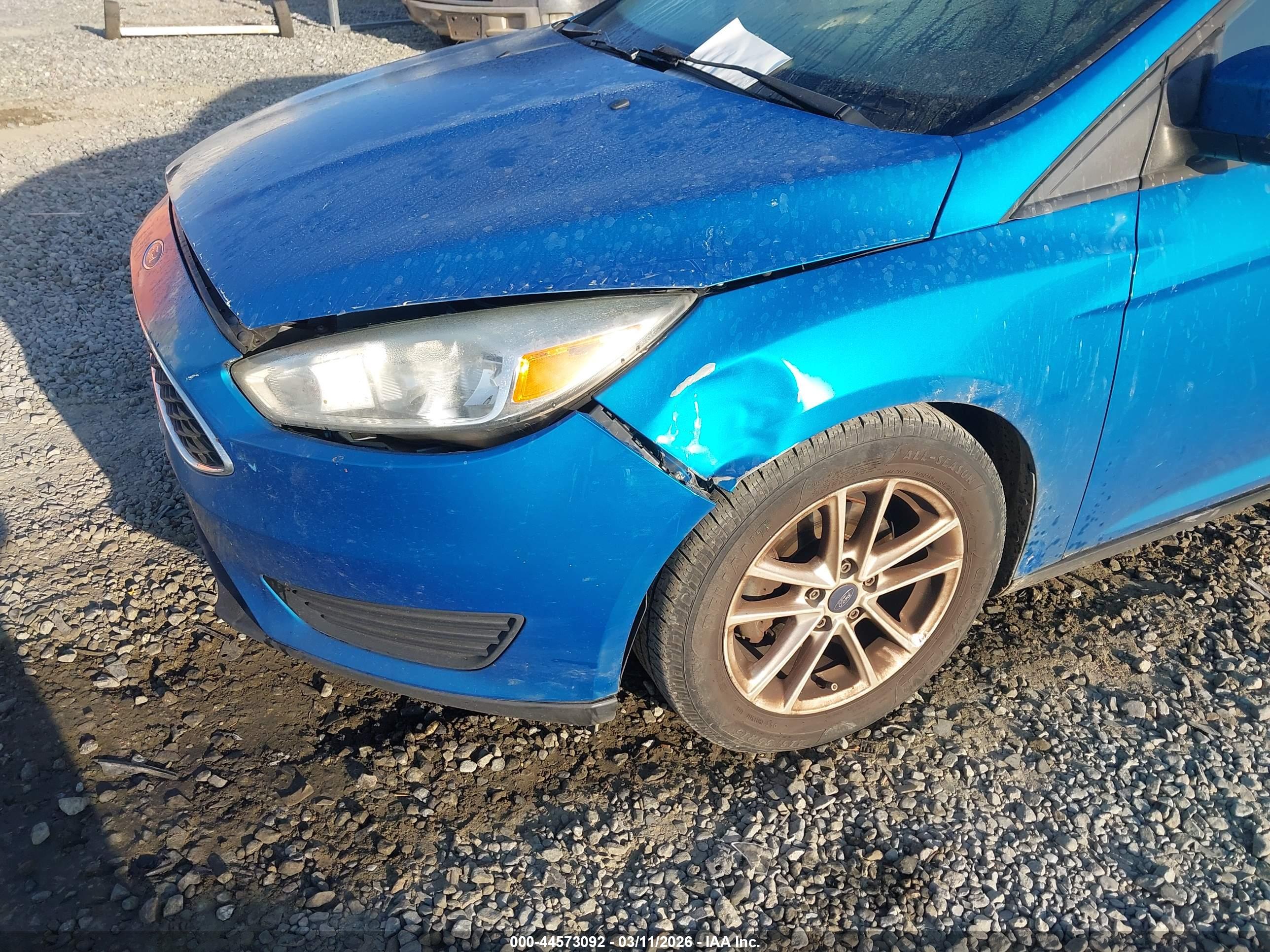 FORD FOCUS image 6