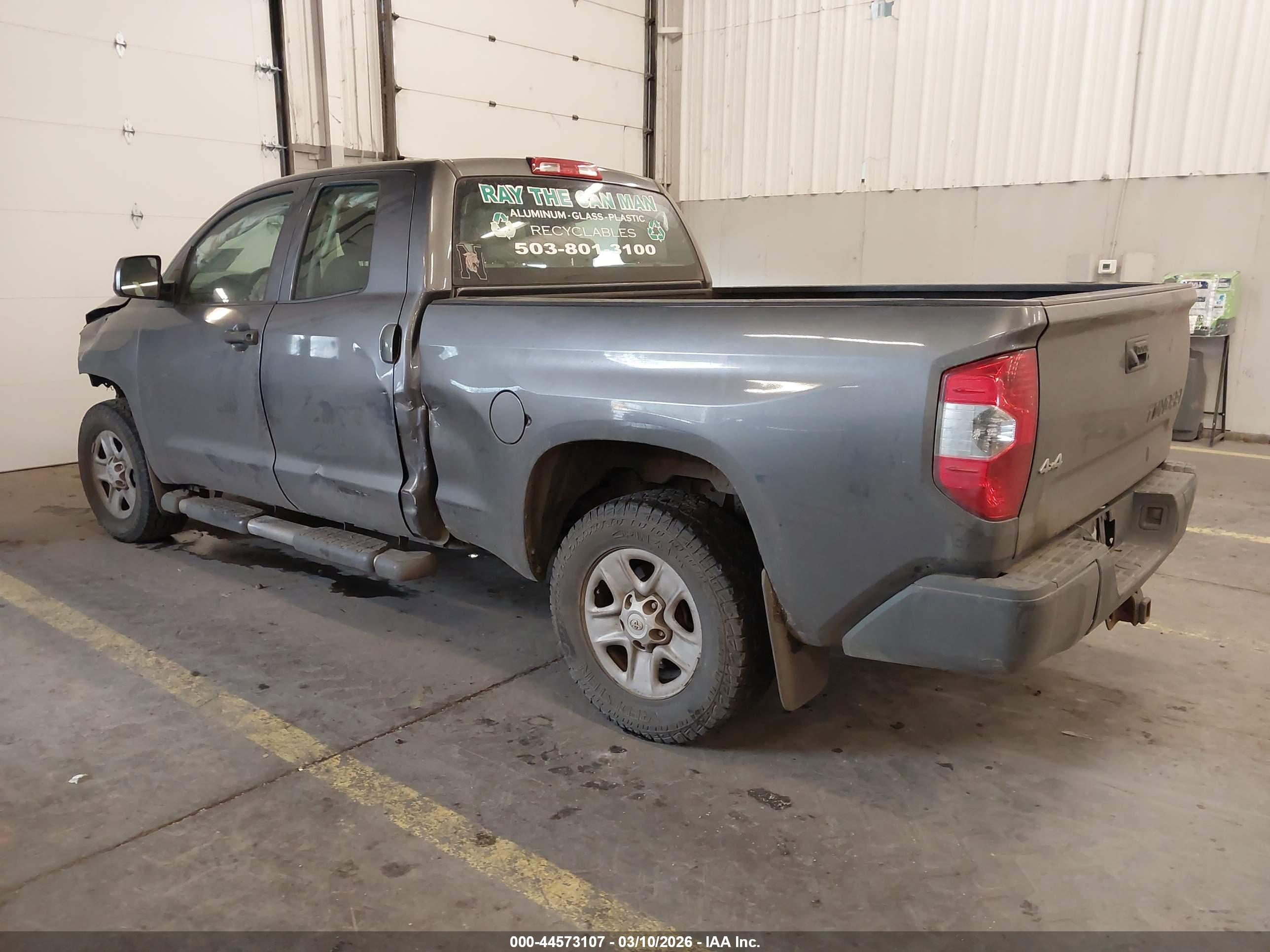 TOYOTA TUNDRA image 3