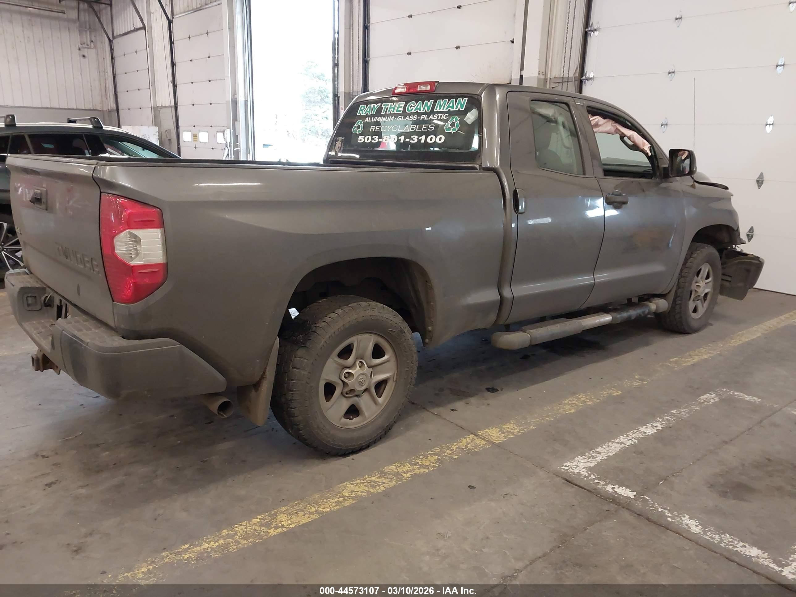 TOYOTA TUNDRA image 4
