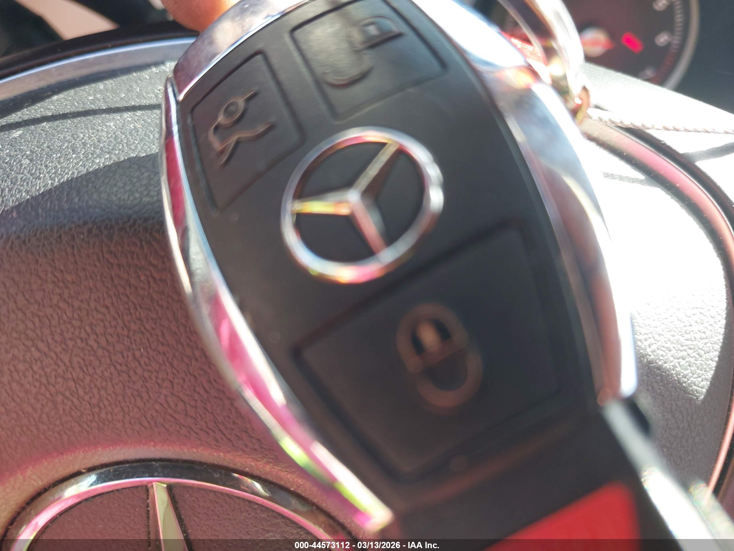 MERCEDES-BENZ C image 11