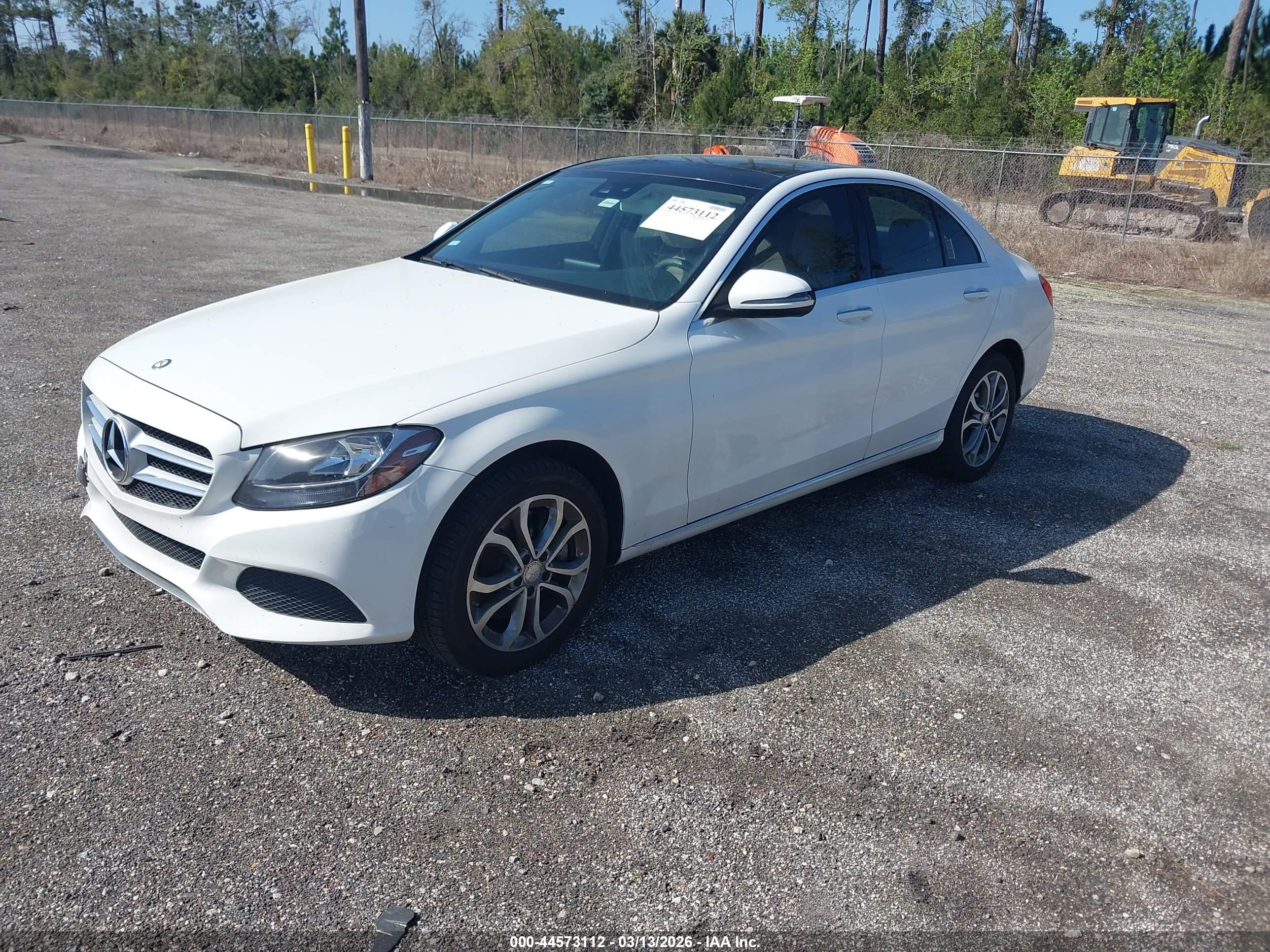 MERCEDES-BENZ C image 2