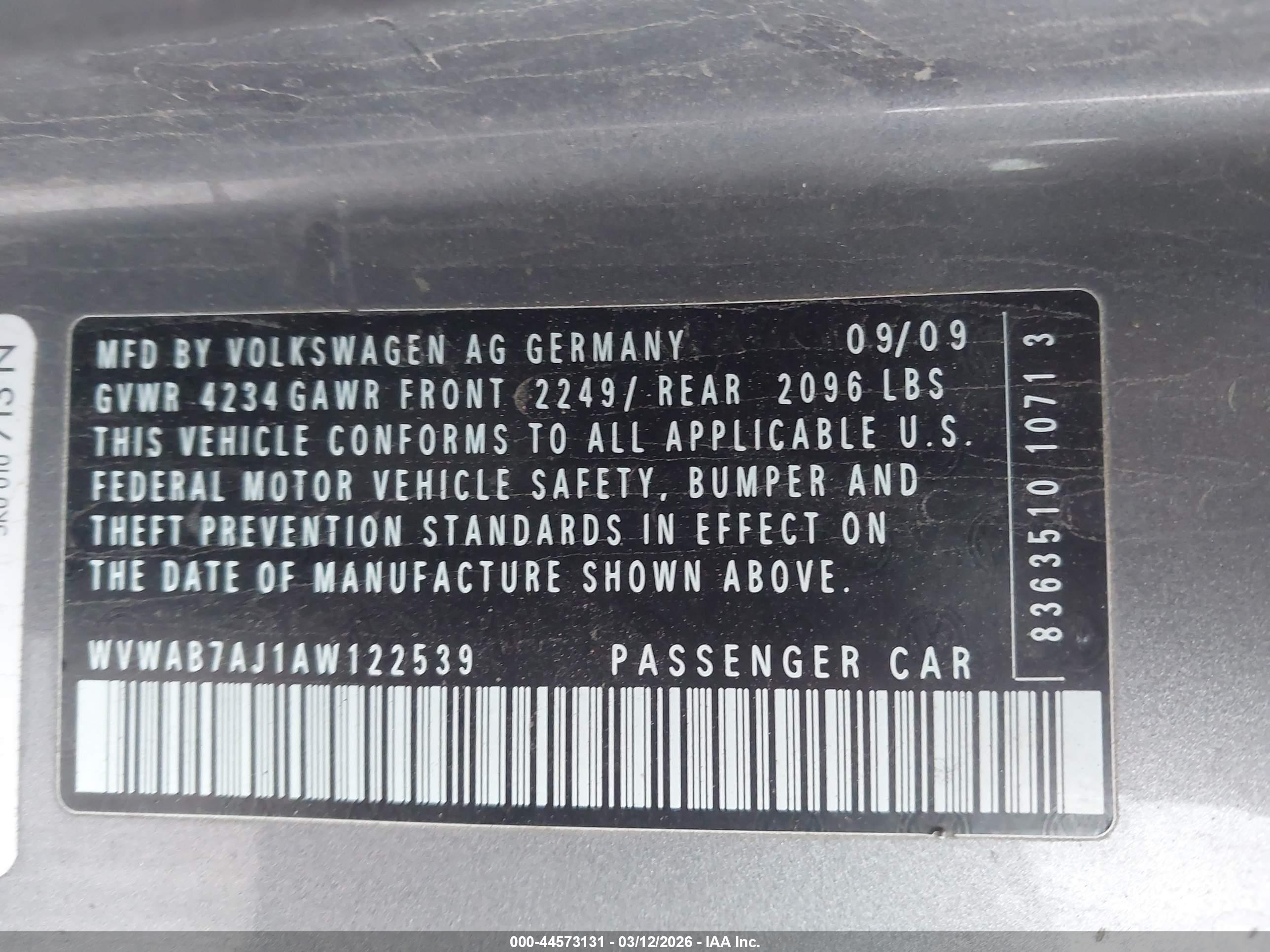 VOLKSWAGEN GOLF image 9