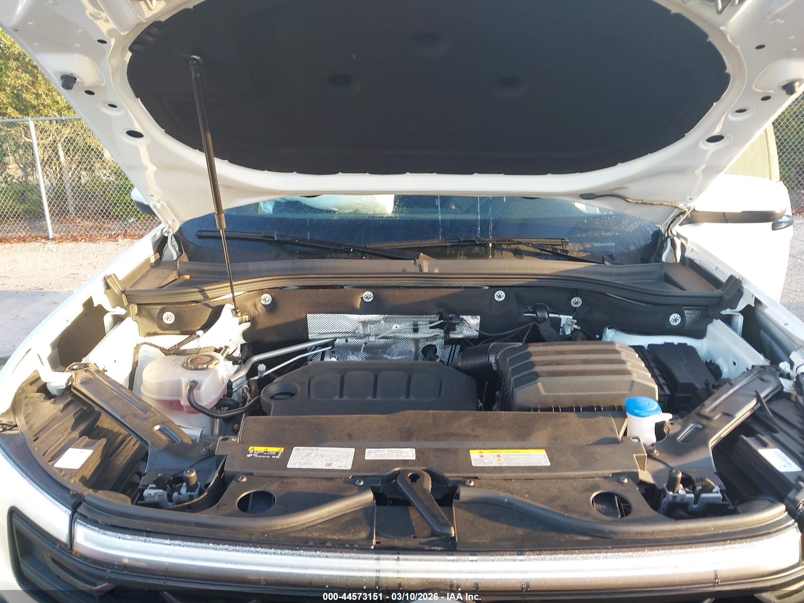 VOLKSWAGEN ATLAS image 10