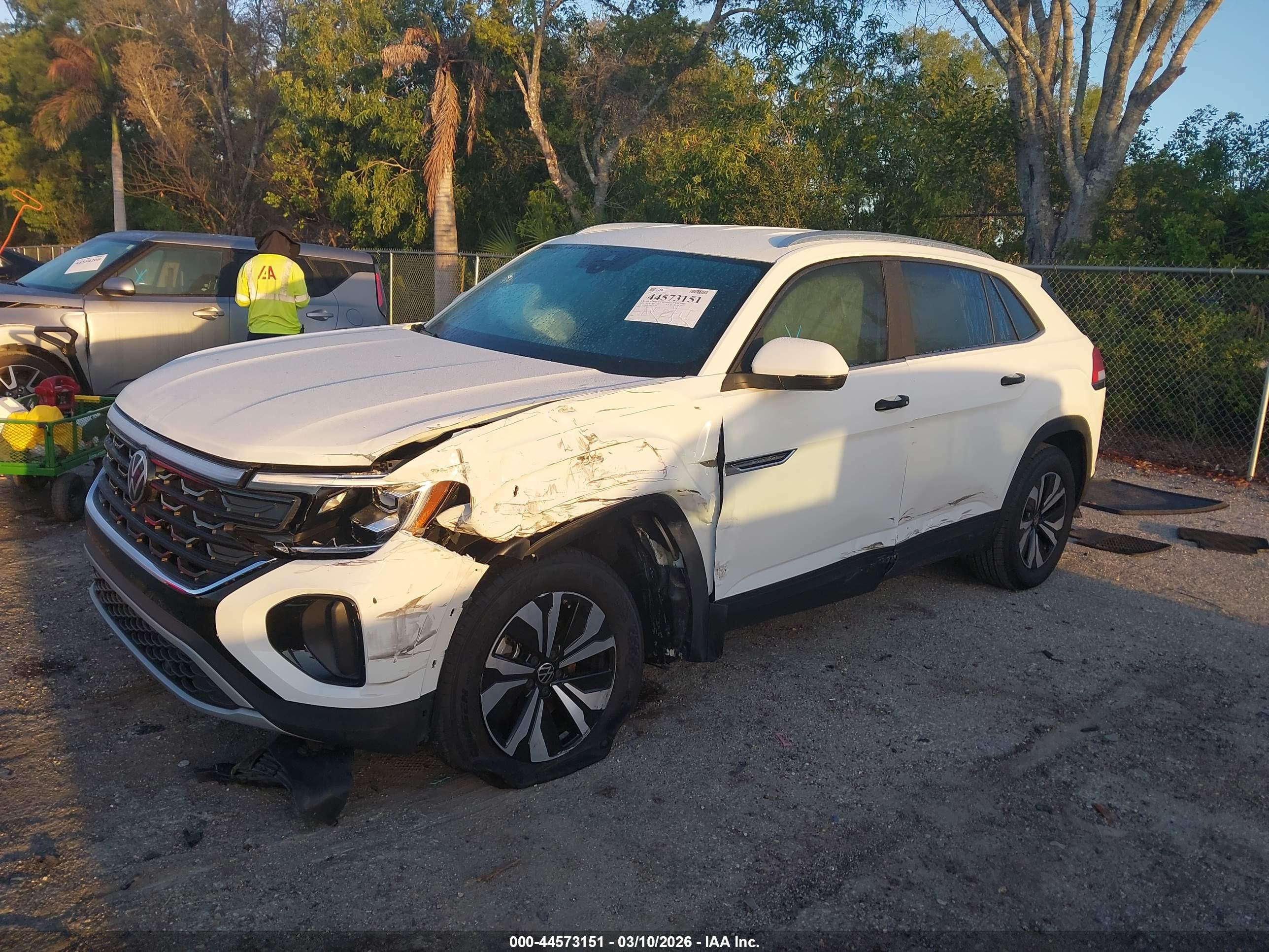 VOLKSWAGEN ATLAS image 2