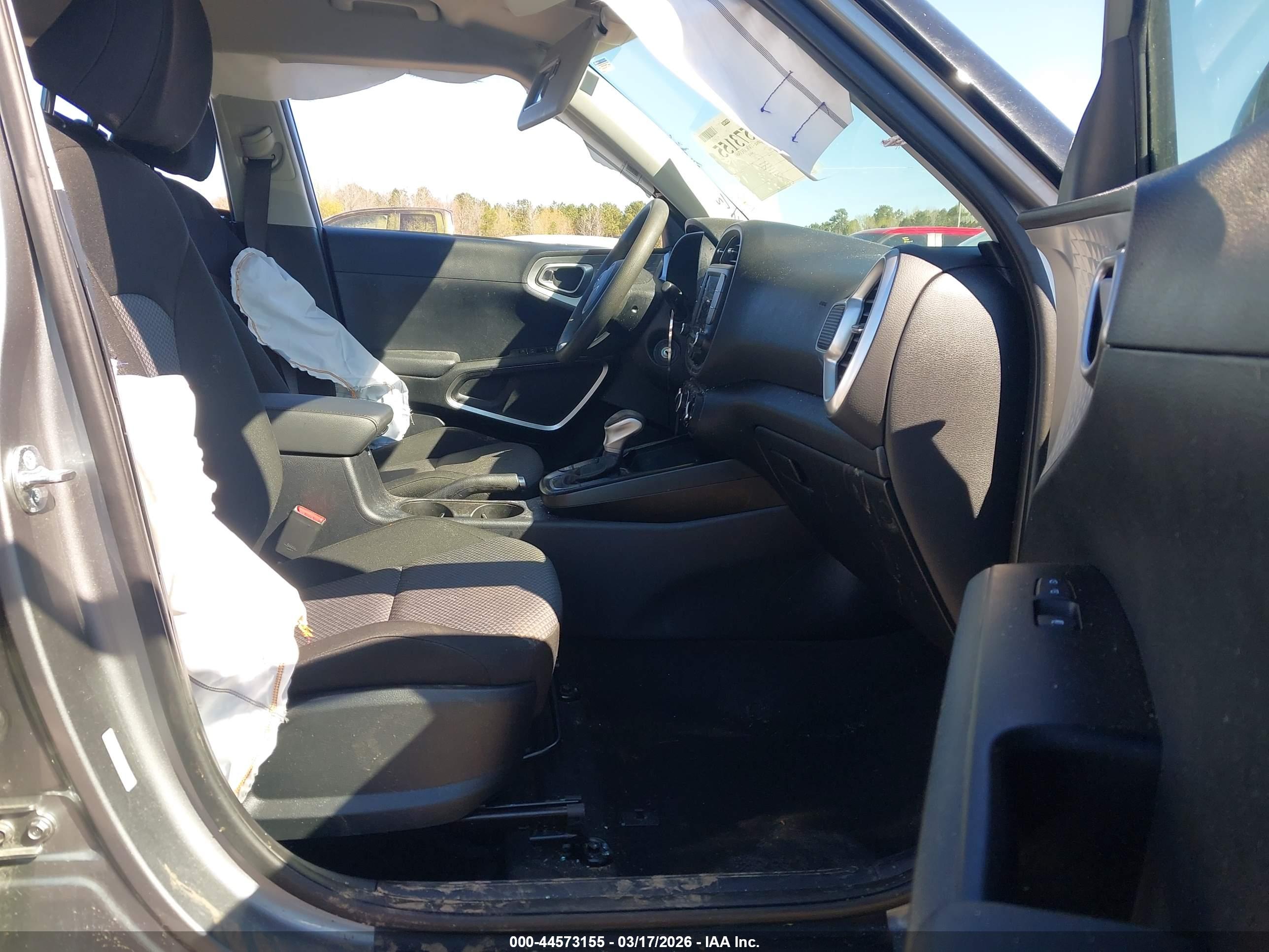KIA SOUL image 5