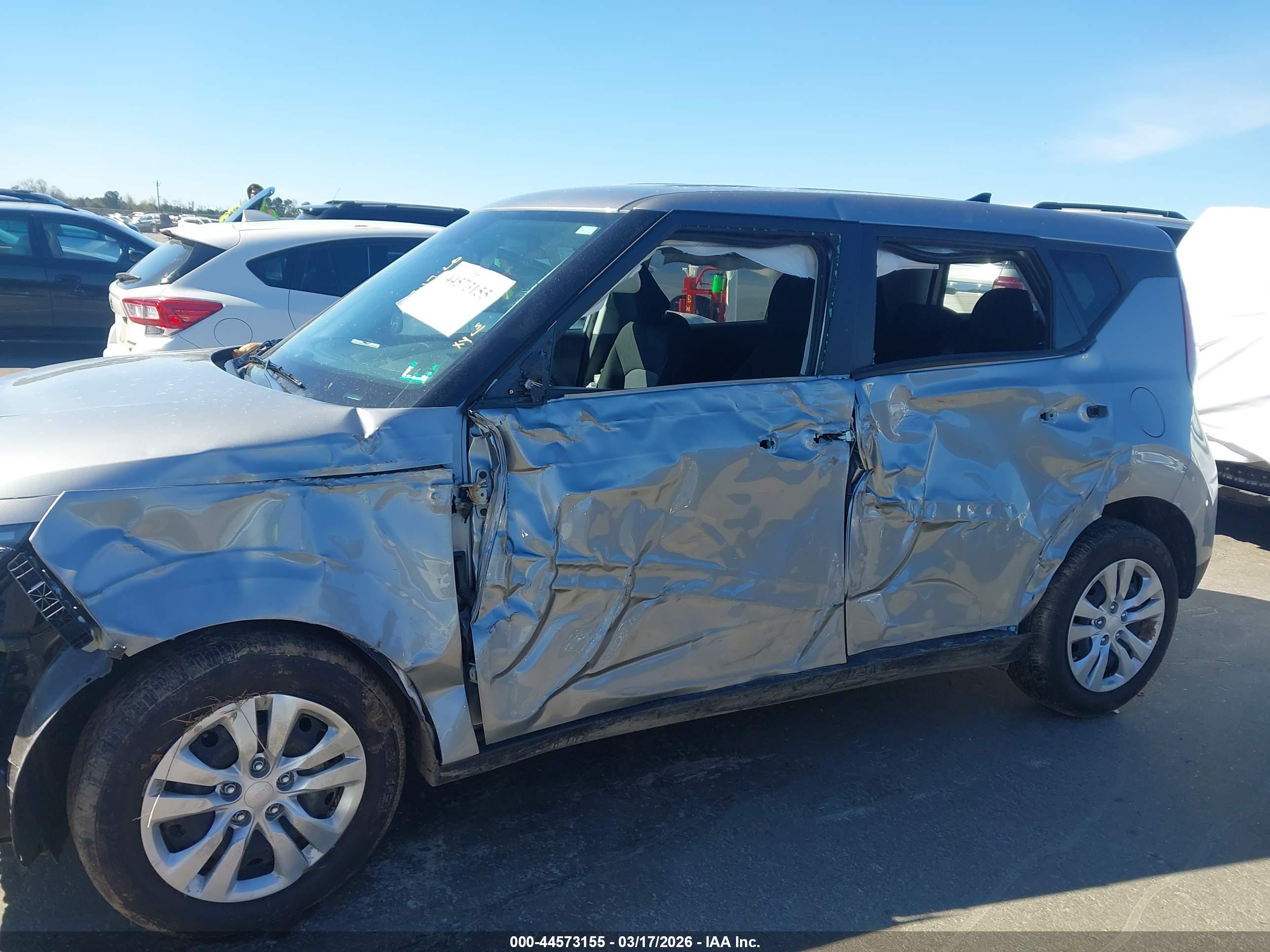 KIA SOUL image 6